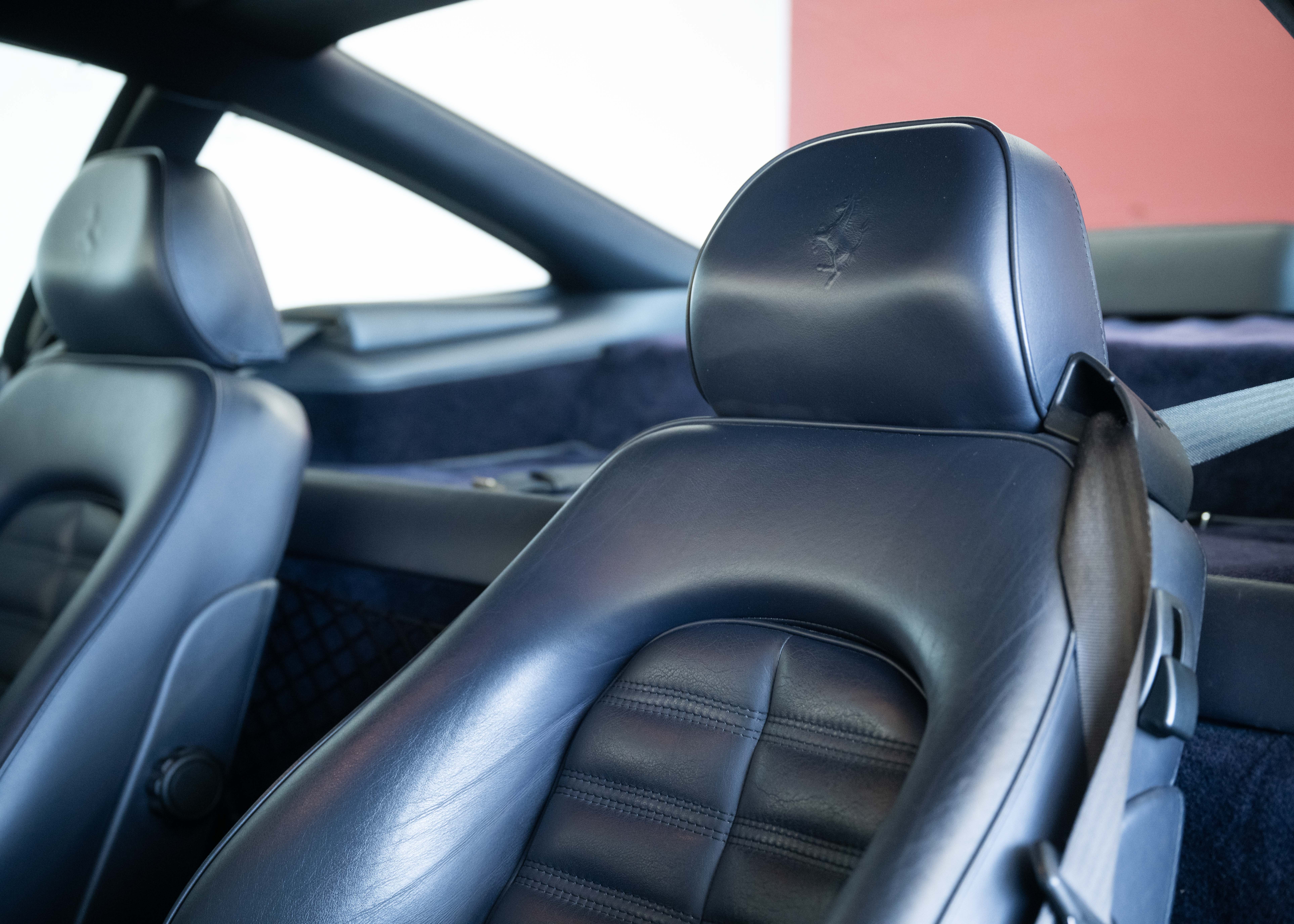 Image FERRARI F550 F550 Maranello (Tour de France Blue, Swiss car, 2nd hand, fully documented)