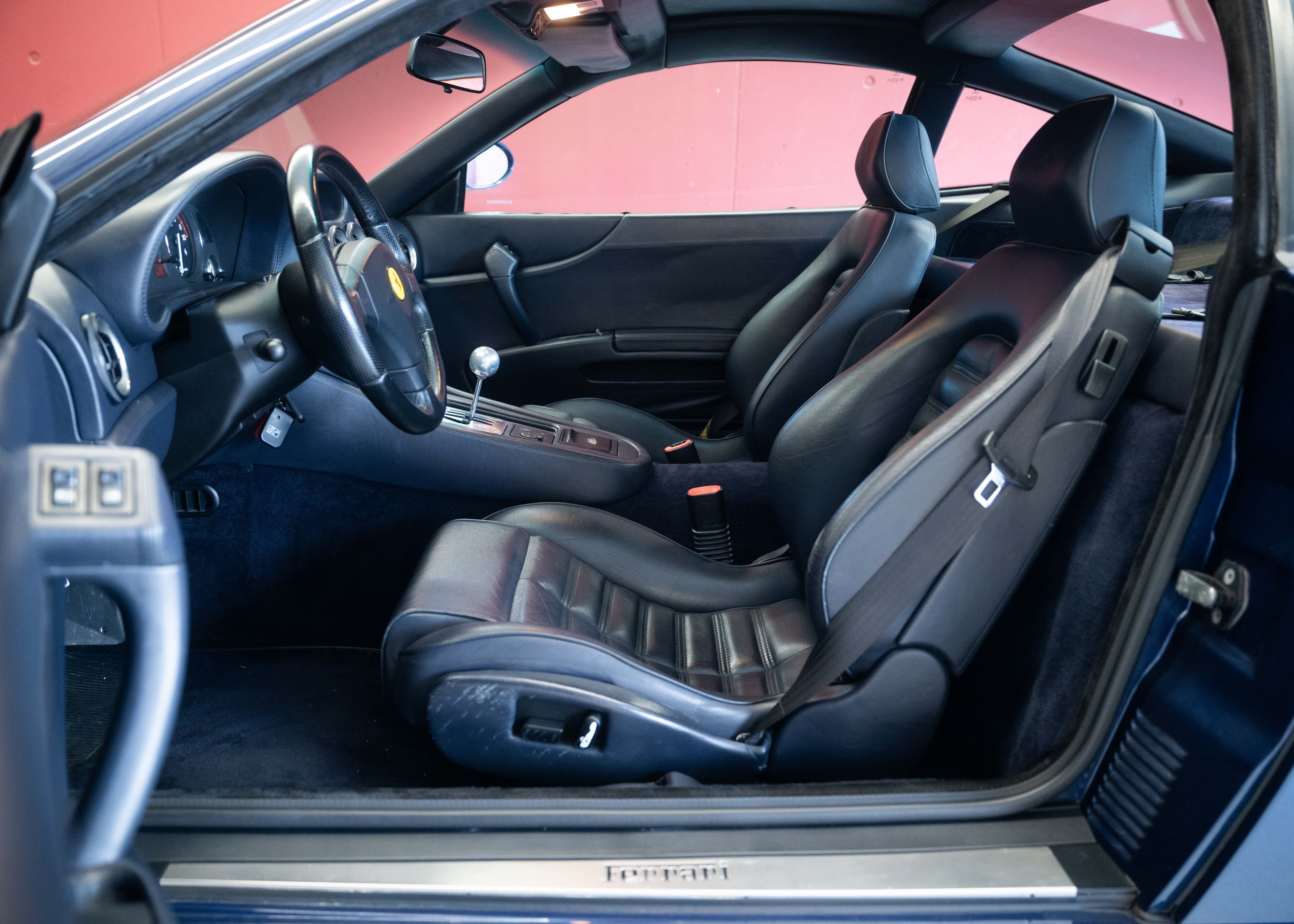 Image FERRARI F550 F550 Maranello (Tour de France Blue, Swiss car, 2nd hand, fully documented)