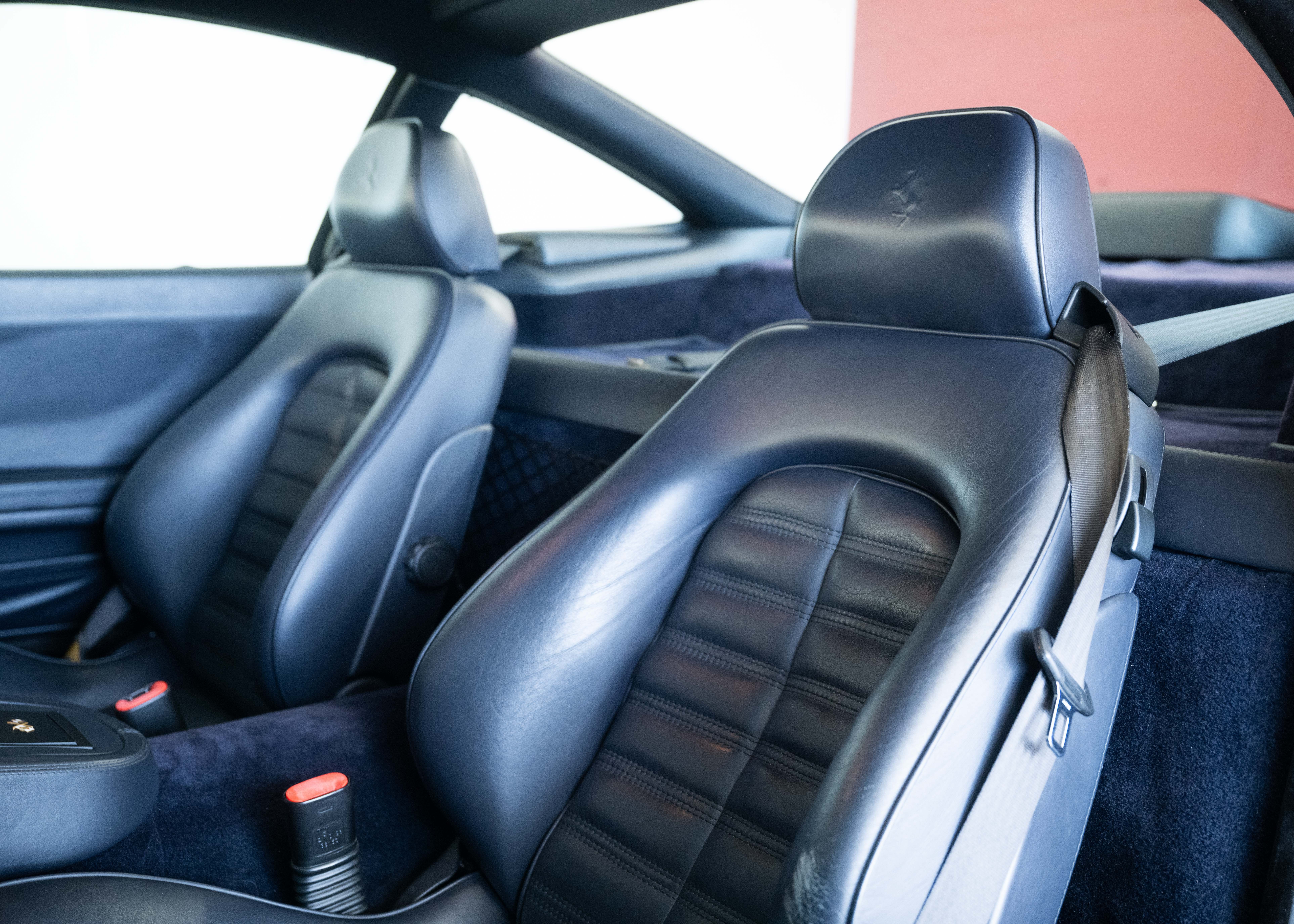 Image FERRARI F550 F550 Maranello (Tour de France Blue, Swiss car, 2nd hand, fully documented)