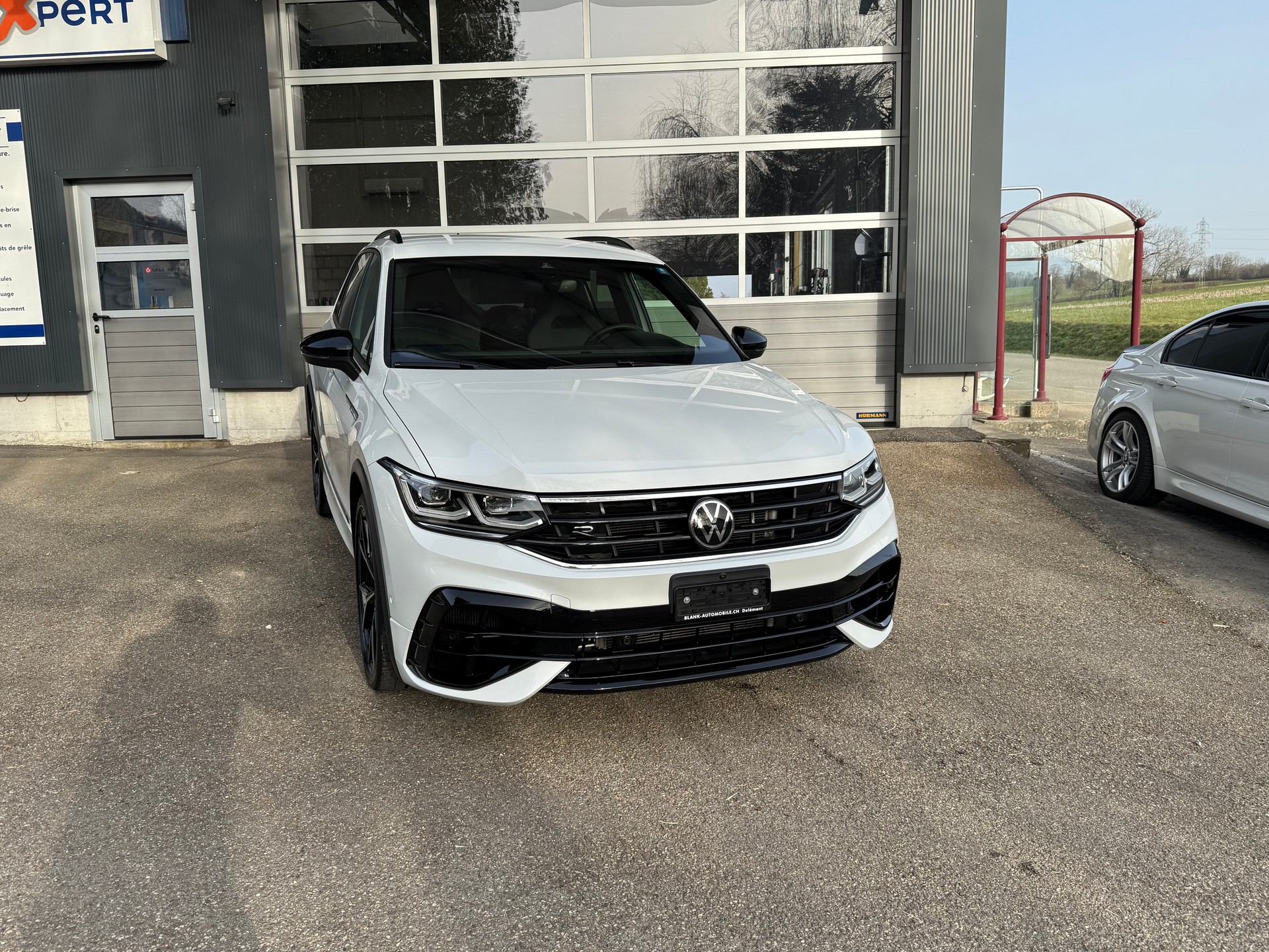 VW Tiguan 2.0TSI R 4Motion DSG / VENDUE VERKAUFT-image-2