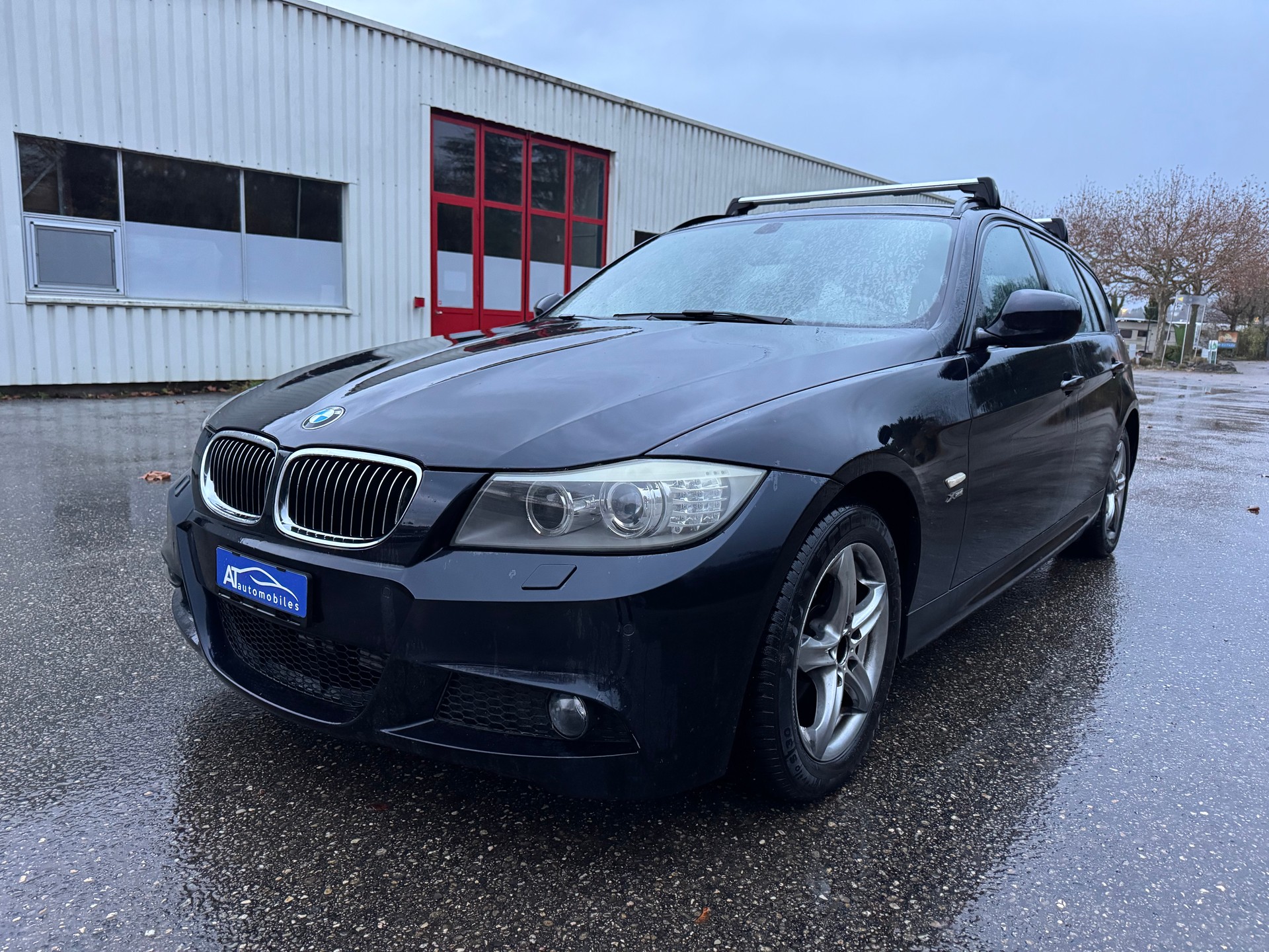 BMW 320d xDrive Touring Steptronic-image-1