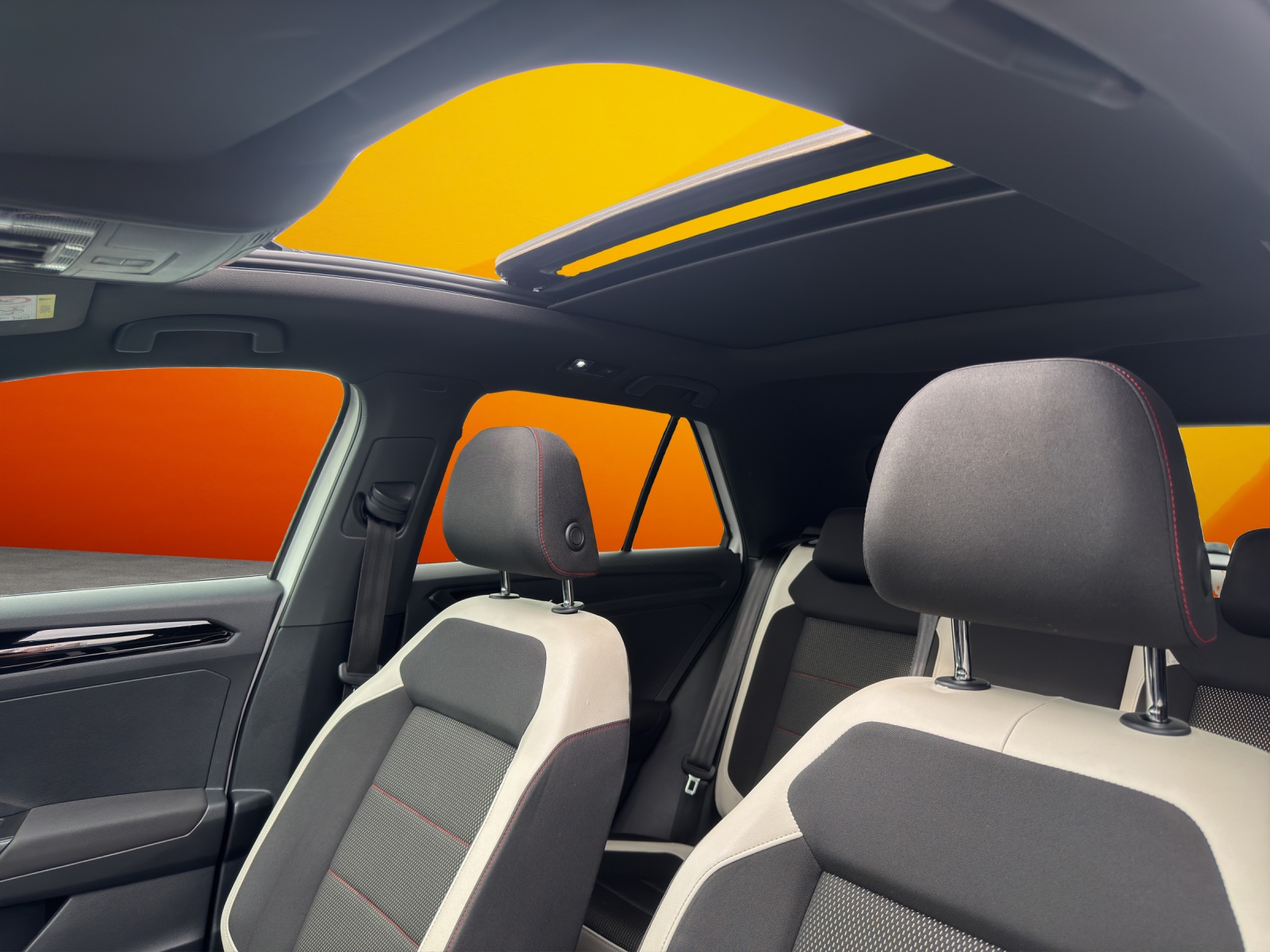 VW T-Roc 2.0 TSI Sport DSG 4Motion-image-13