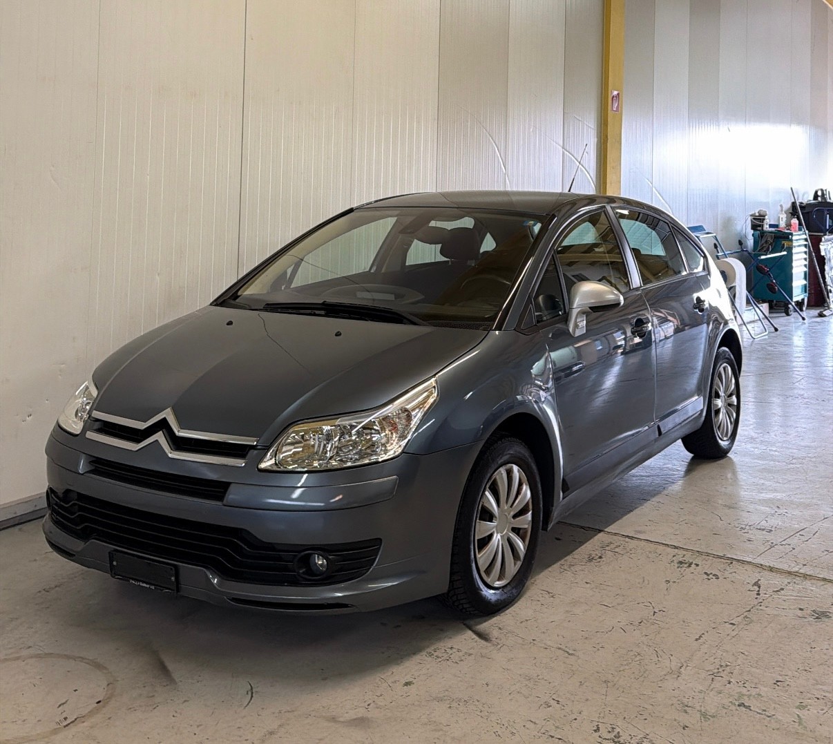 CITROEN C4 Berline 1.6i 16V SX-image-1
