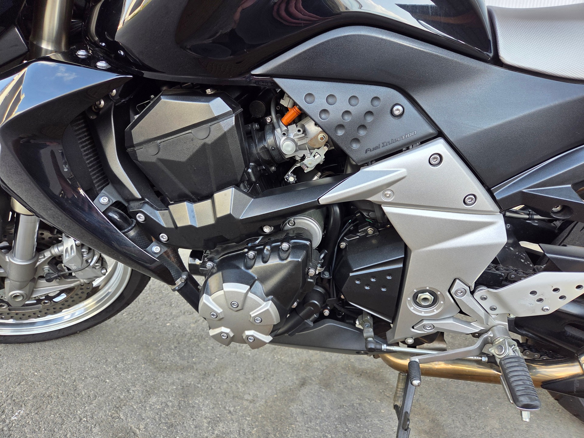 KAWASAKI Z 1000 ABS-image-9