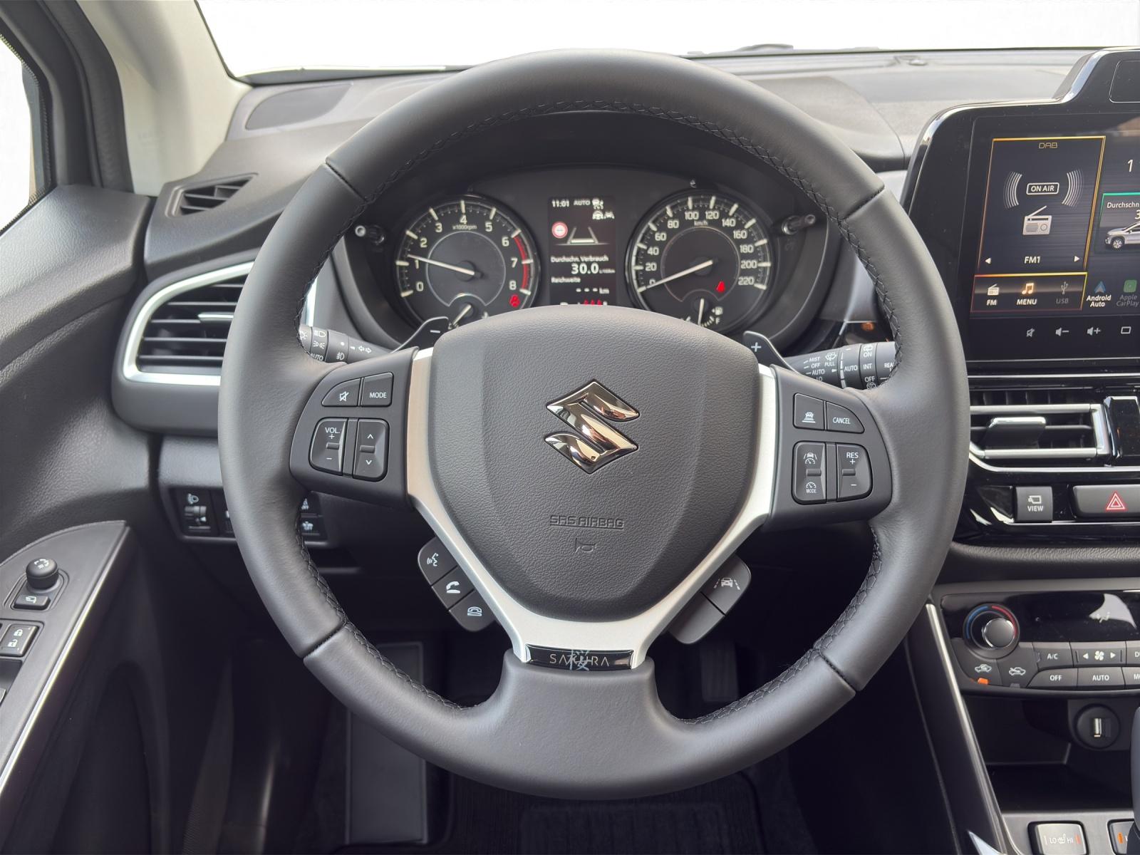 SUZUKI S-Cross 1.4 T Sakura Top Hybrid 4x4-image-10