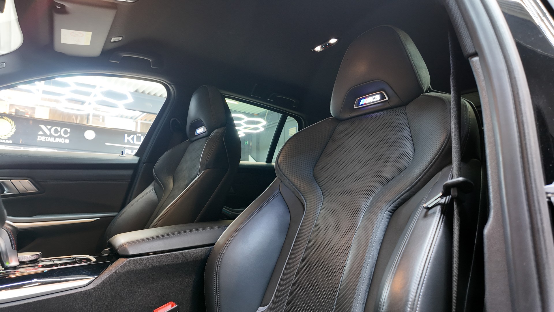 BMW M3 Touring xDrive Competition M-image-9