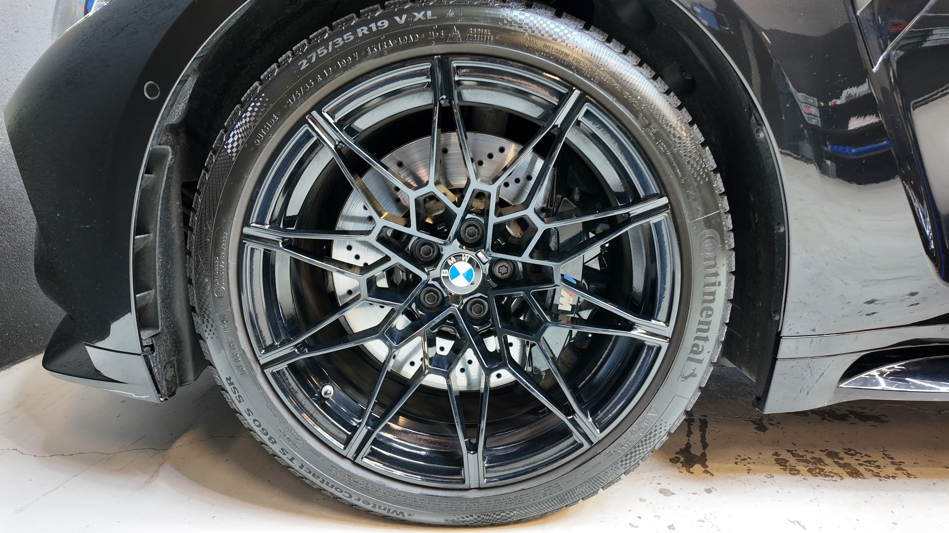 BMW M3 Touring xDrive Competition M-image-19