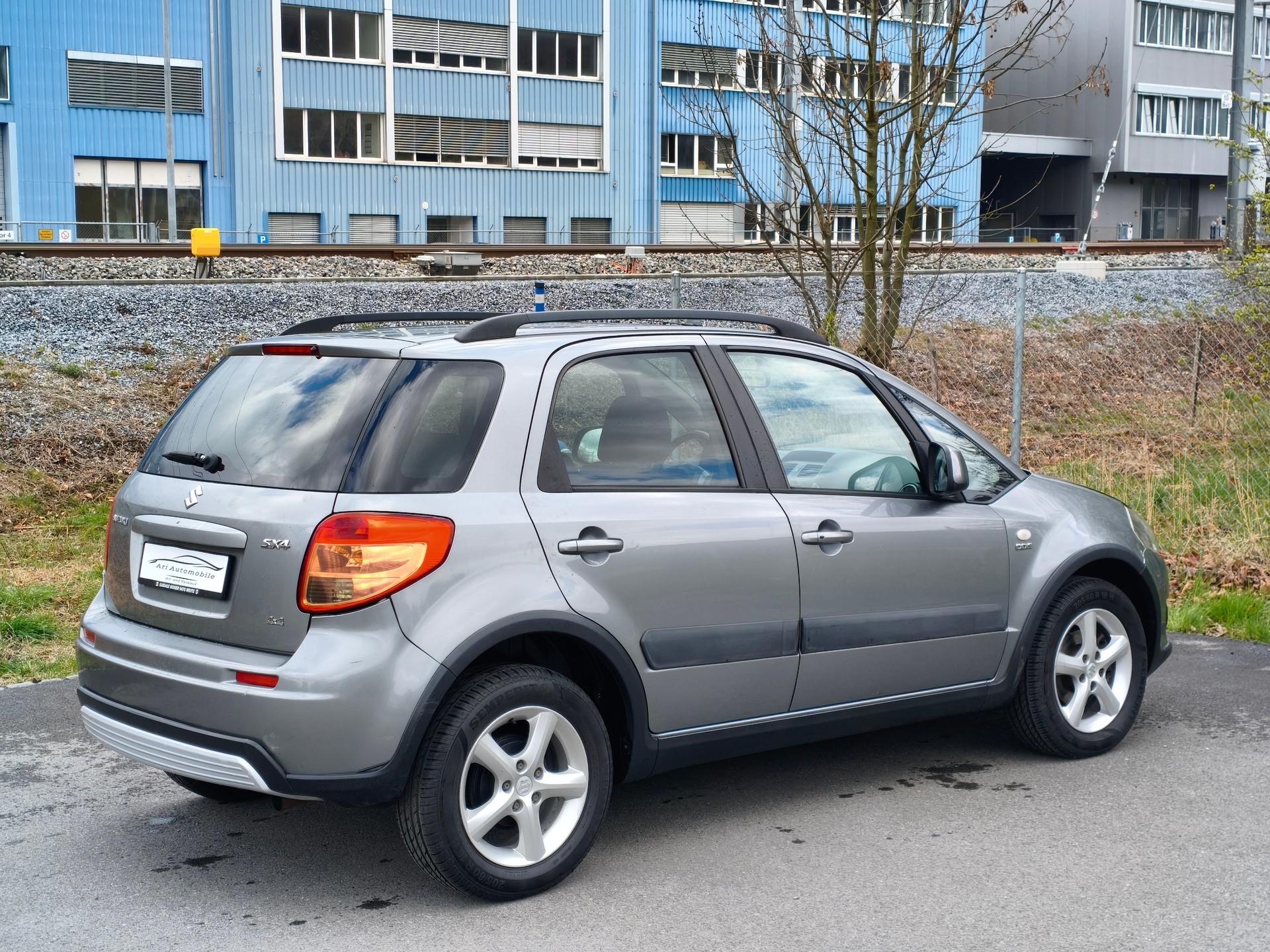 SUZUKI SX4 1.9 TD GL Top 4WD-image-5