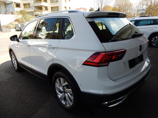 VW Tiguan 2.0TSI Elegance 4Motion-image-2
