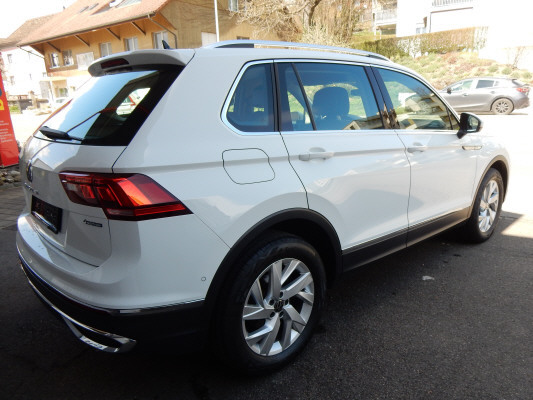 VW Tiguan 2.0TSI Elegance 4Motion-image-3