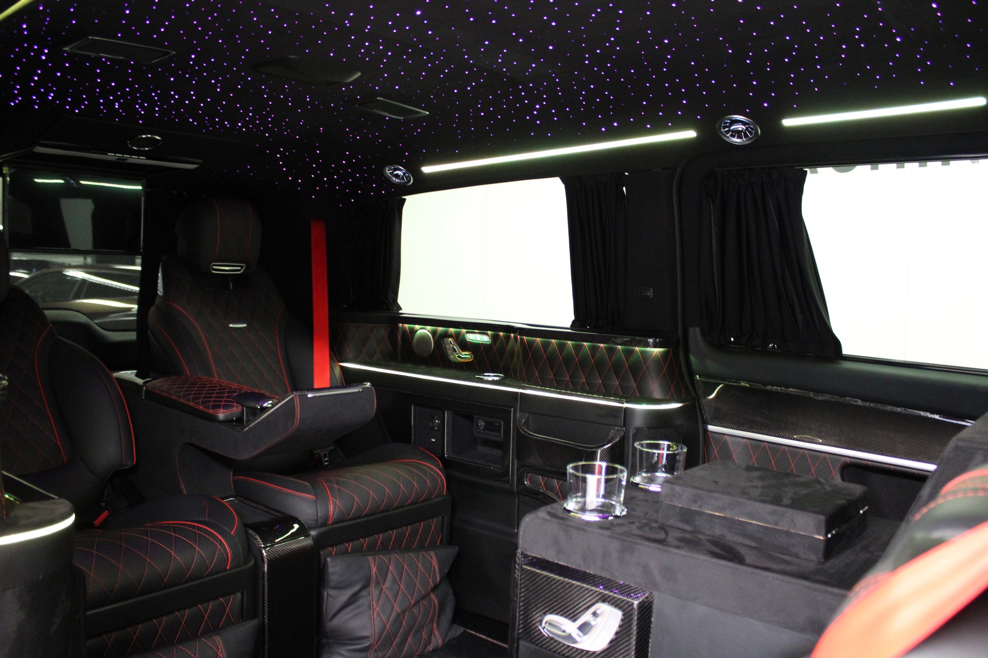 MERCEDES-BENZ V 300 d extralang Avantgarde 4Matic 9G-Tronic-image-8