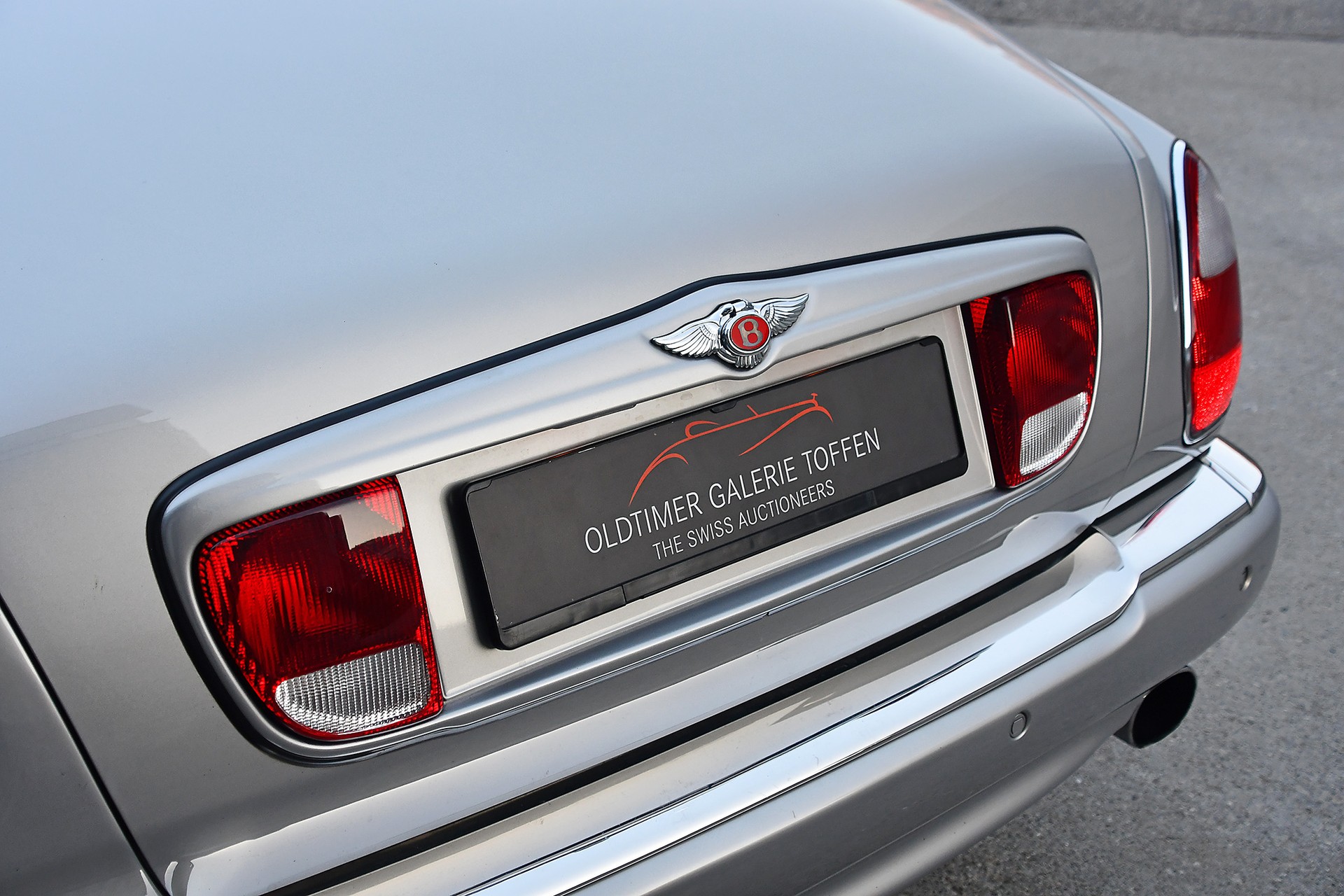 BENTLEY Red Label-image-14