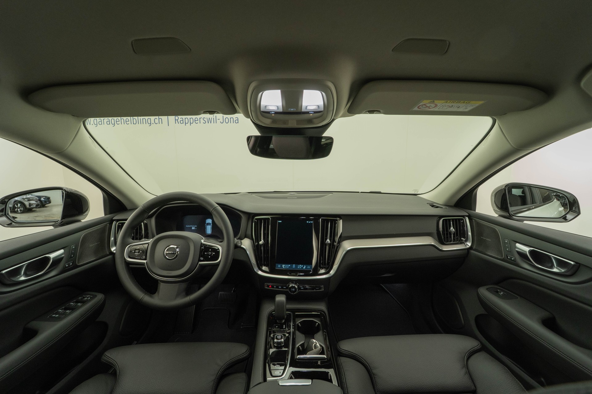 VOLVO V60 2.0 T6 TE Plus Dark eAWD-image-5