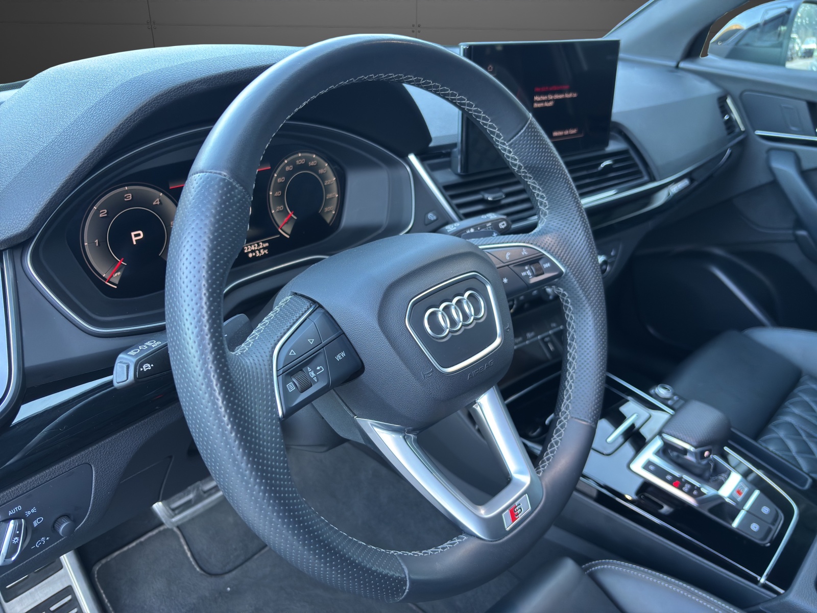 AUDI SQ5 TDI quattro tiptronic-image-4