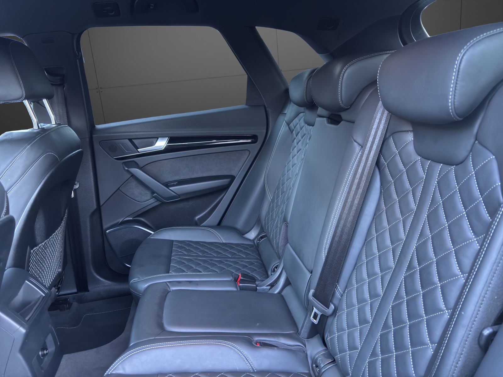 AUDI SQ5 TDI quattro tiptronic-image-11