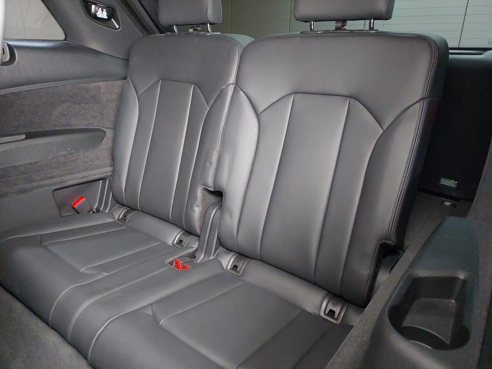 AUDI SQ7 TFSI quattro tiptronic-image-8