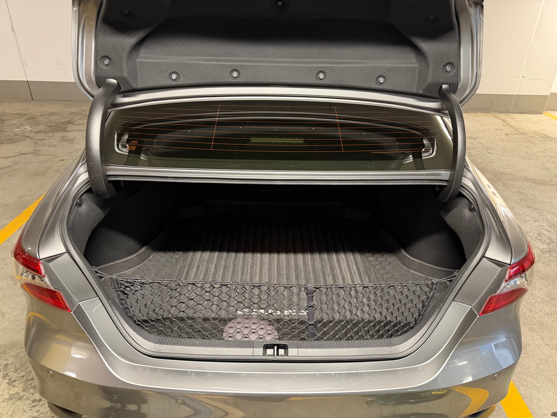 TOYOTA 2.5 HSD Premium-image-4