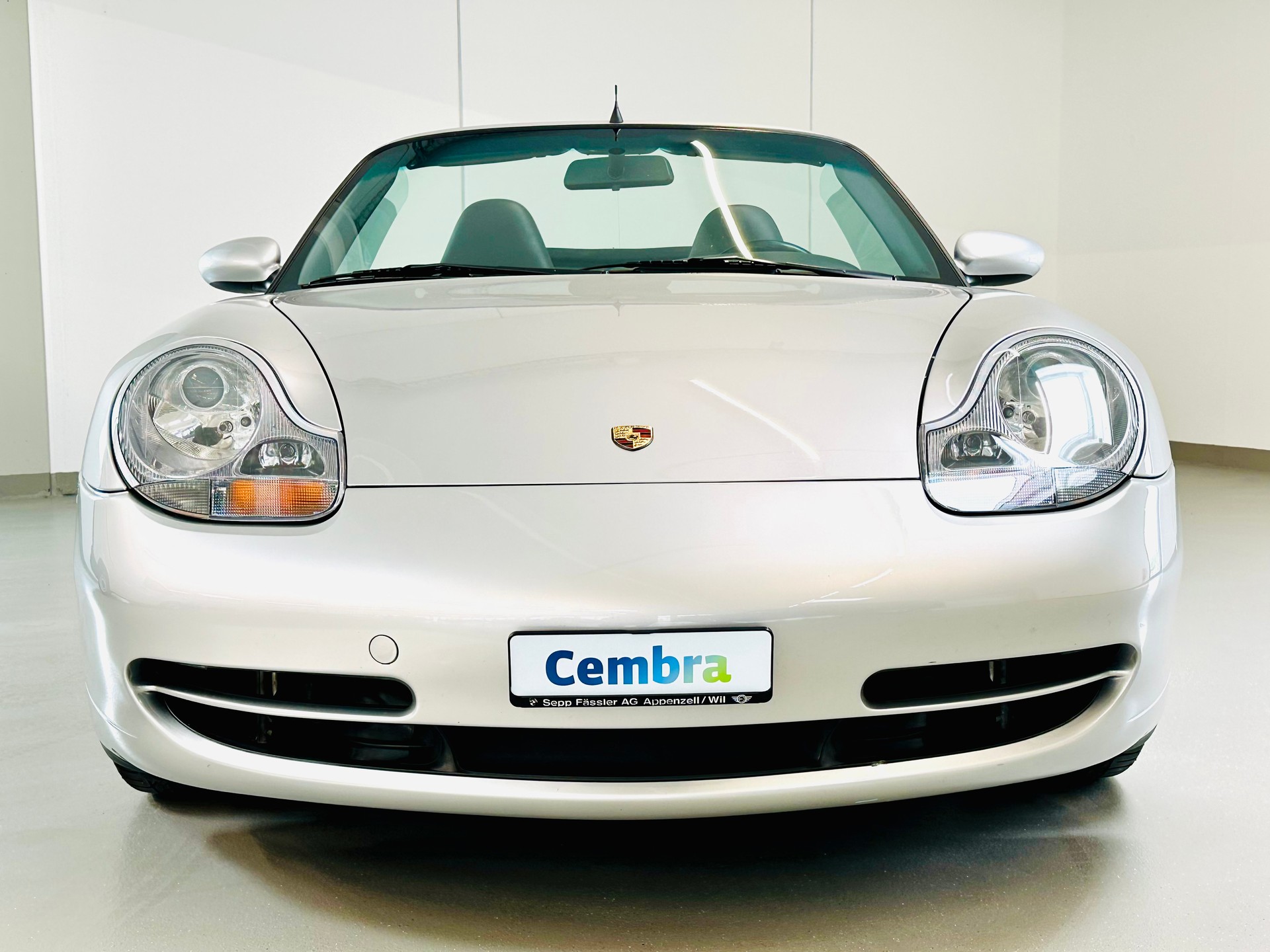 PORSCHE 911 Carrera 4 Cabrio-image-7