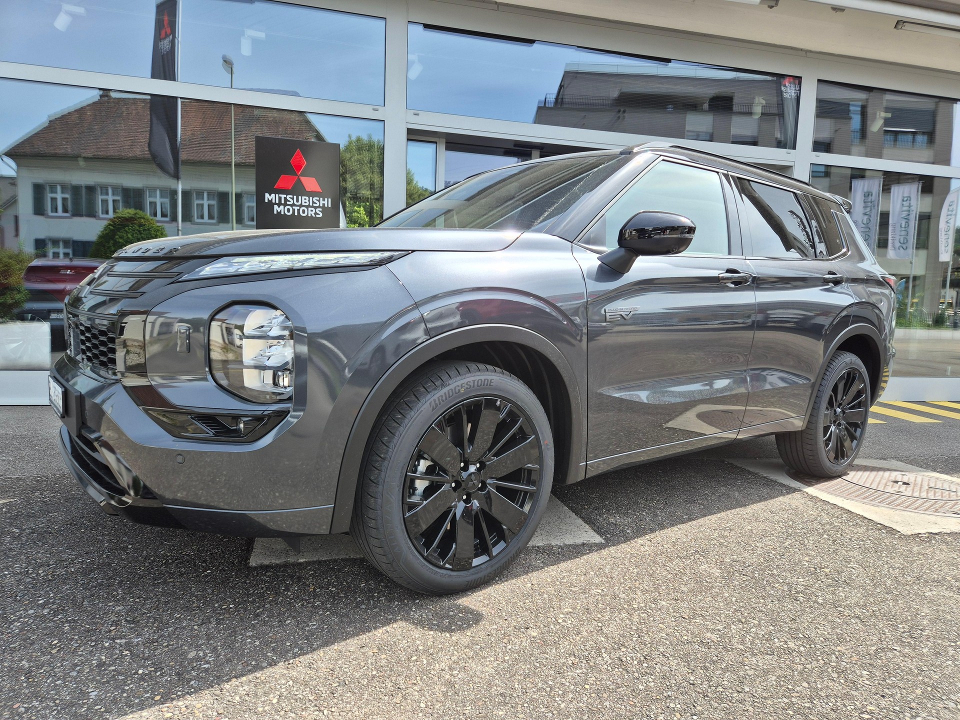 MITSUBISHI Outlander 2.4 PHEV Sport 4x4