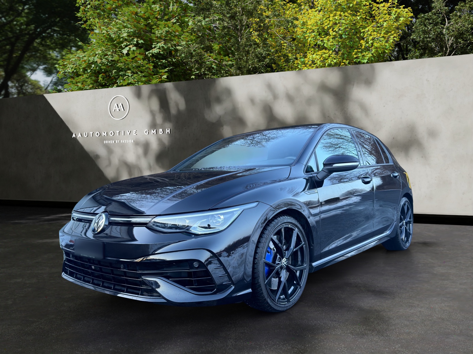 VW Golf 2.0 TSI R DSG 4Motion-image-0