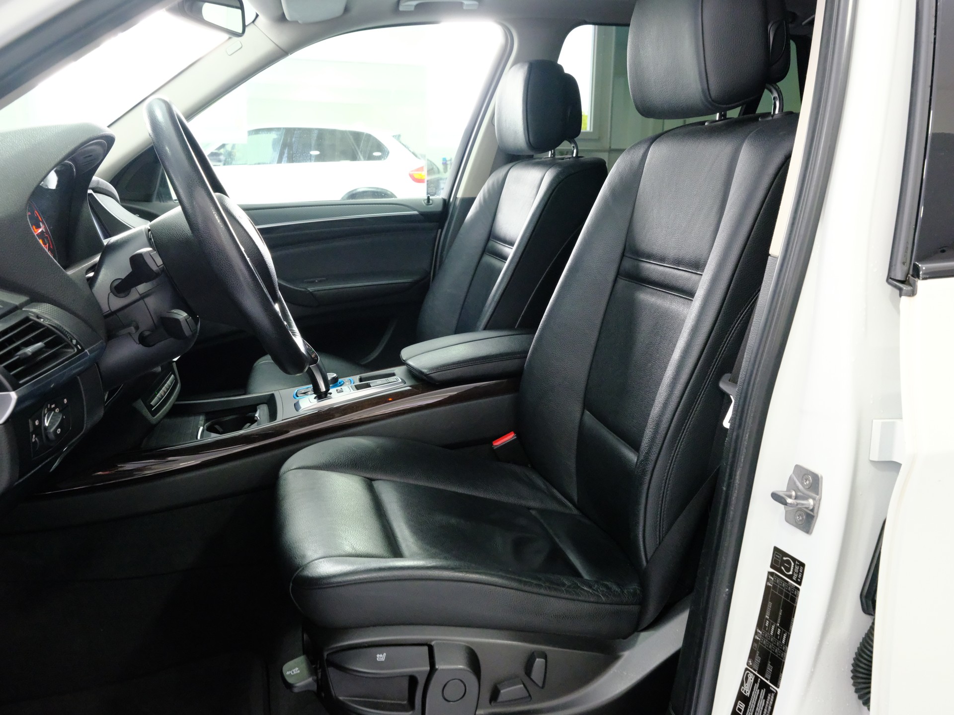BMW X5 xDrive 30d (3.0d) Steptronic-image-10