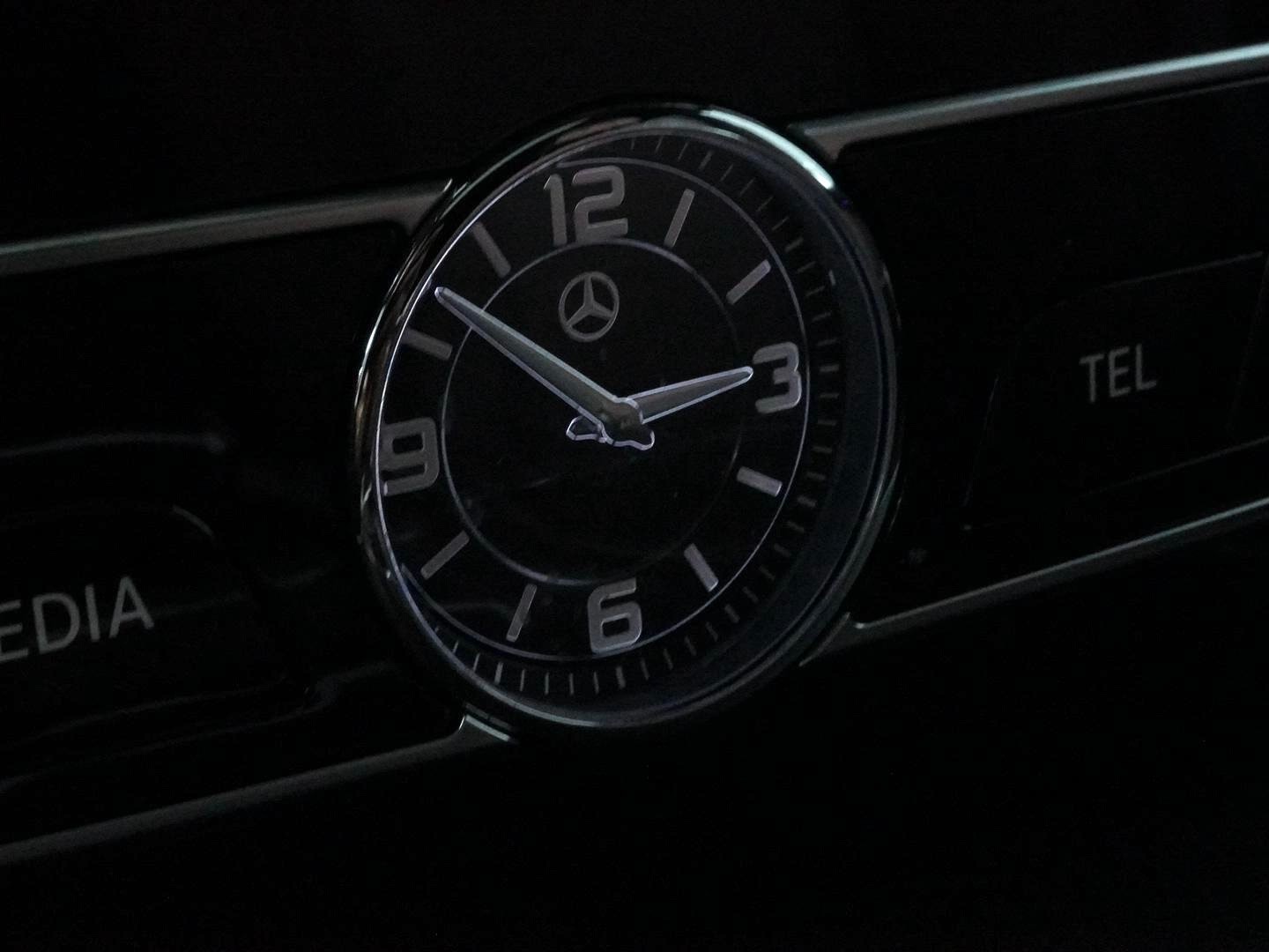 MERCEDES-BENZ G 500 AMG Line 9G-Tronic-image-10