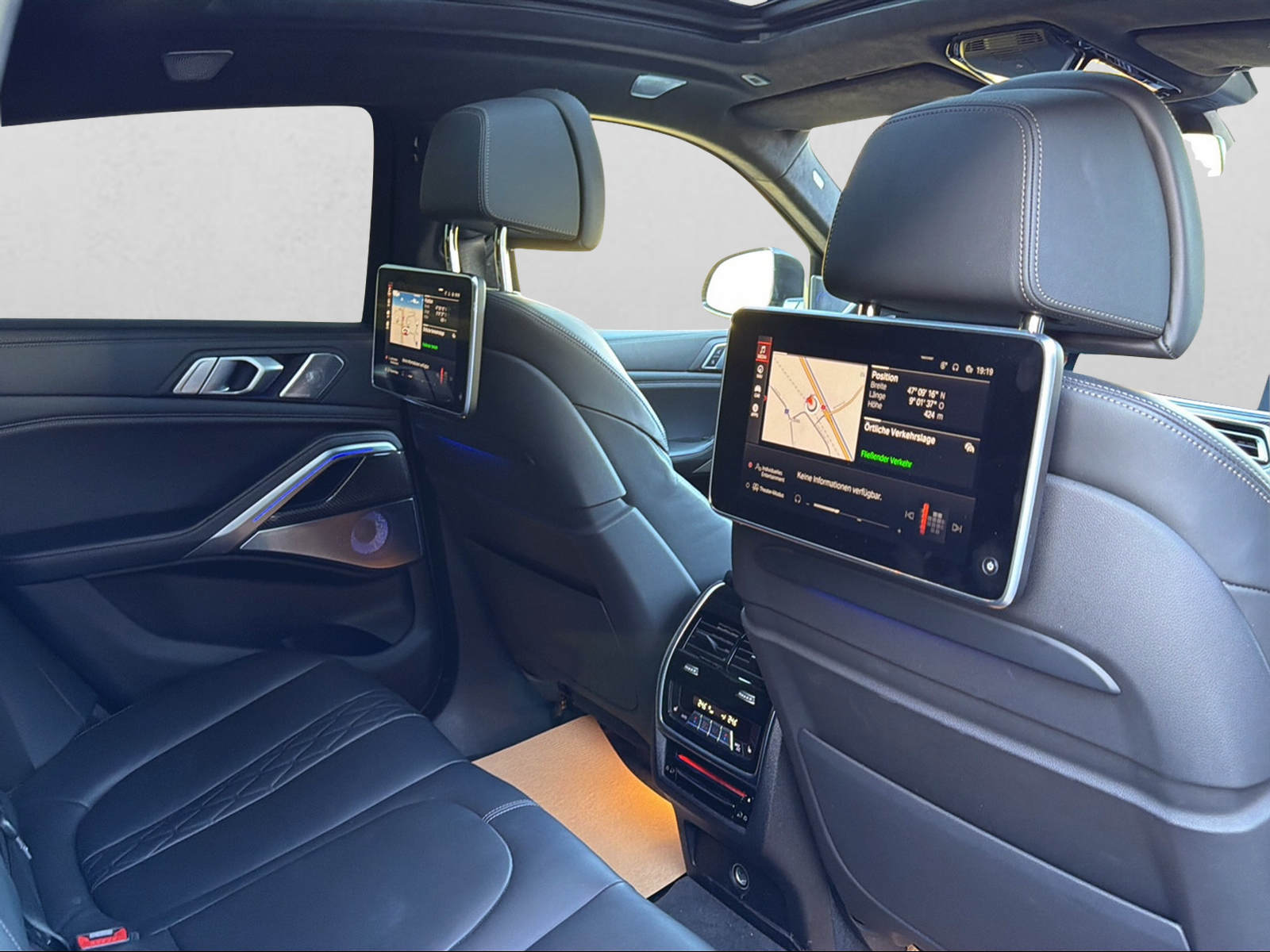BMW X6 M50i Steptronic-image-14