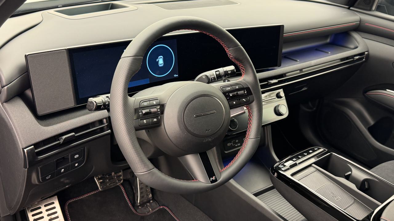 HYUNDAI Tucson 1.6 TGDI PHEV N-Line 4WD-image-6