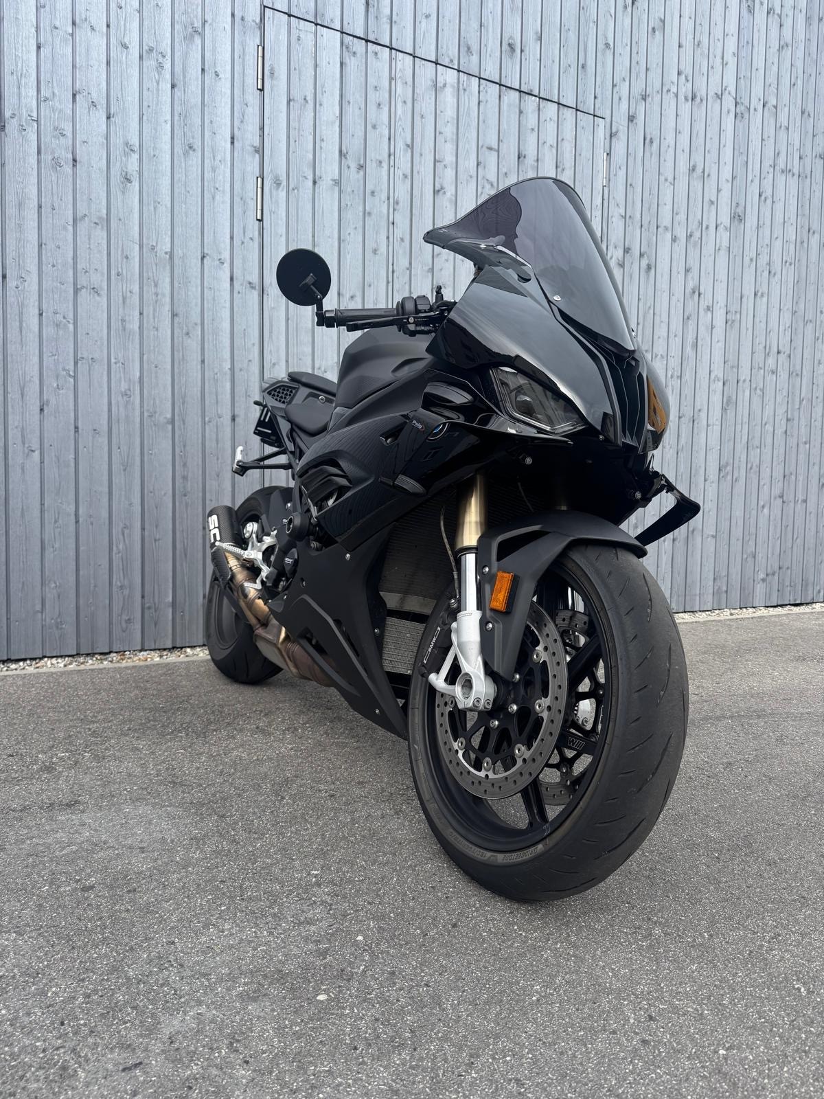 BMW S 1000 RR-showroom-element-1