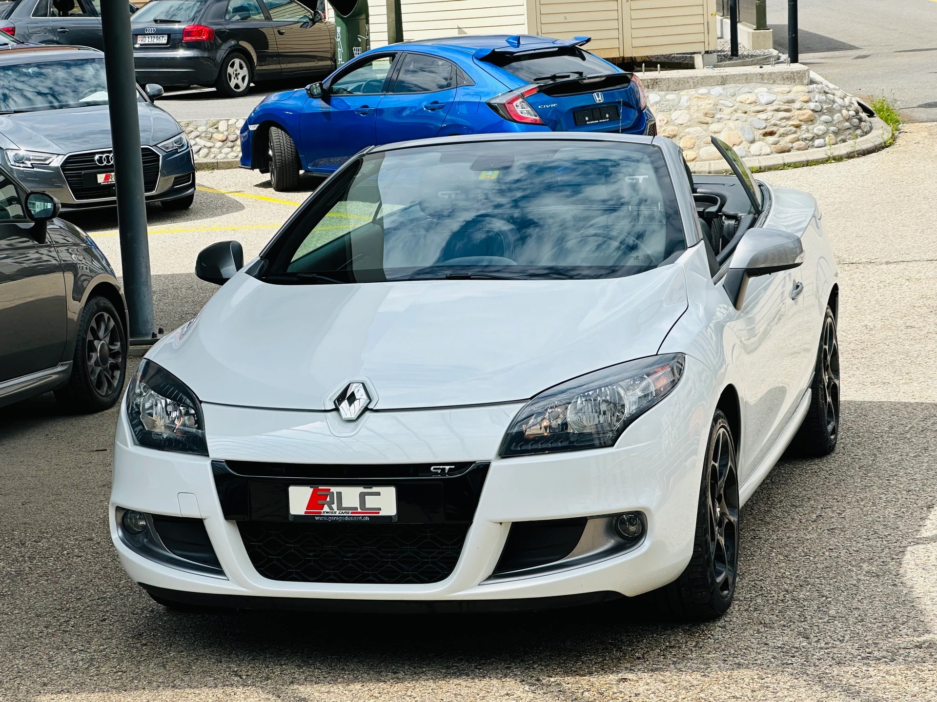 RENAULT Mégane CC 2.0 16V Turbo GT-image-1