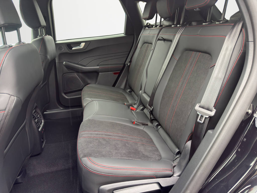 FORD Kuga 2.5 Hybrid Black Edition 4x4-image-14