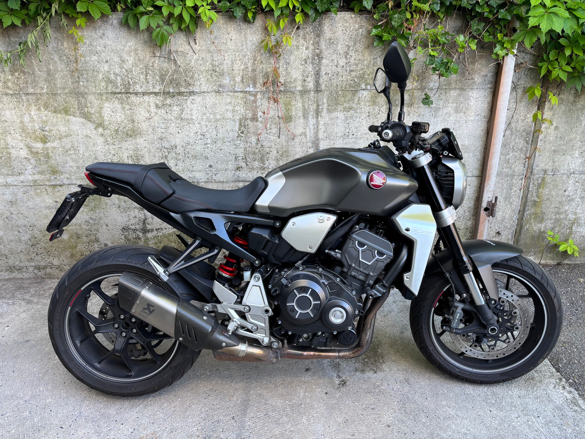 HONDA CB 1000 R ABS