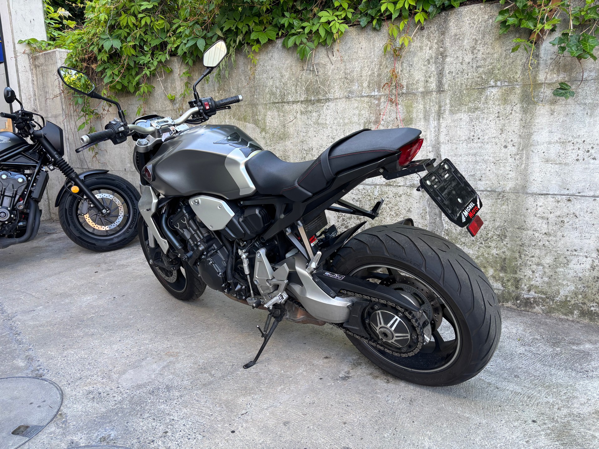 HONDA CB 1000 R ABS-image-5