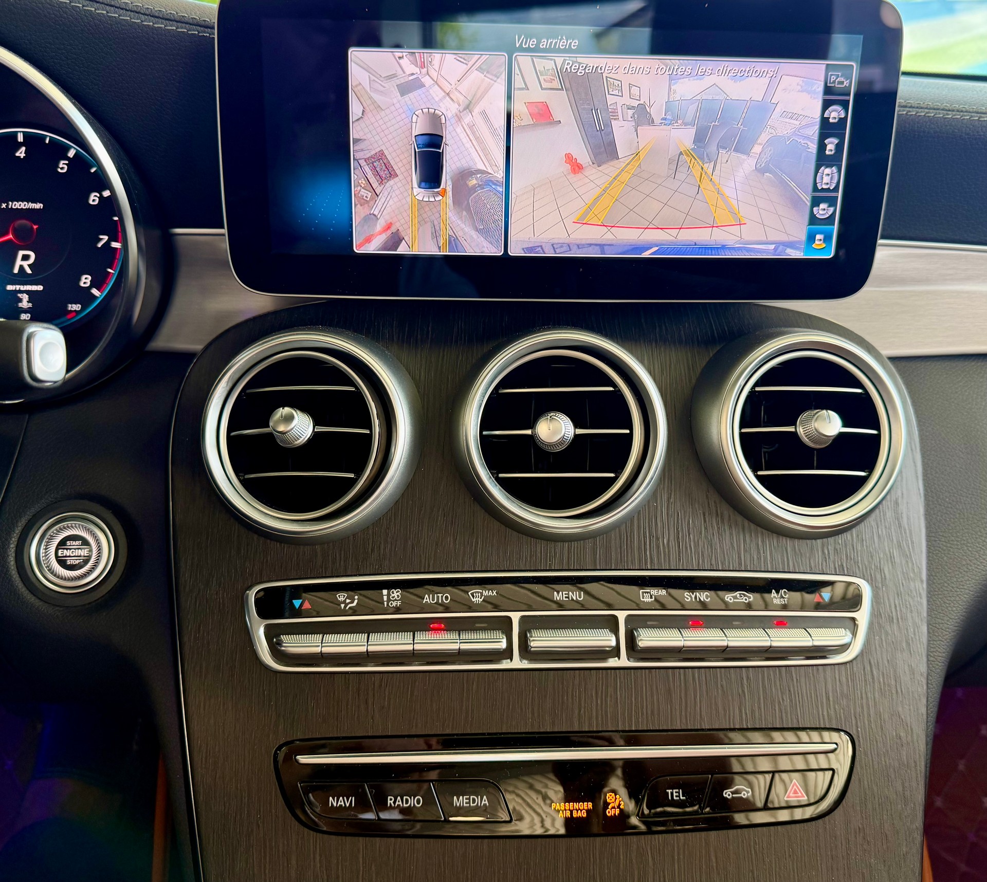 MERCEDES-BENZ C 43 Cabriolet AMG 4Matic 9G-Tronic-image-18