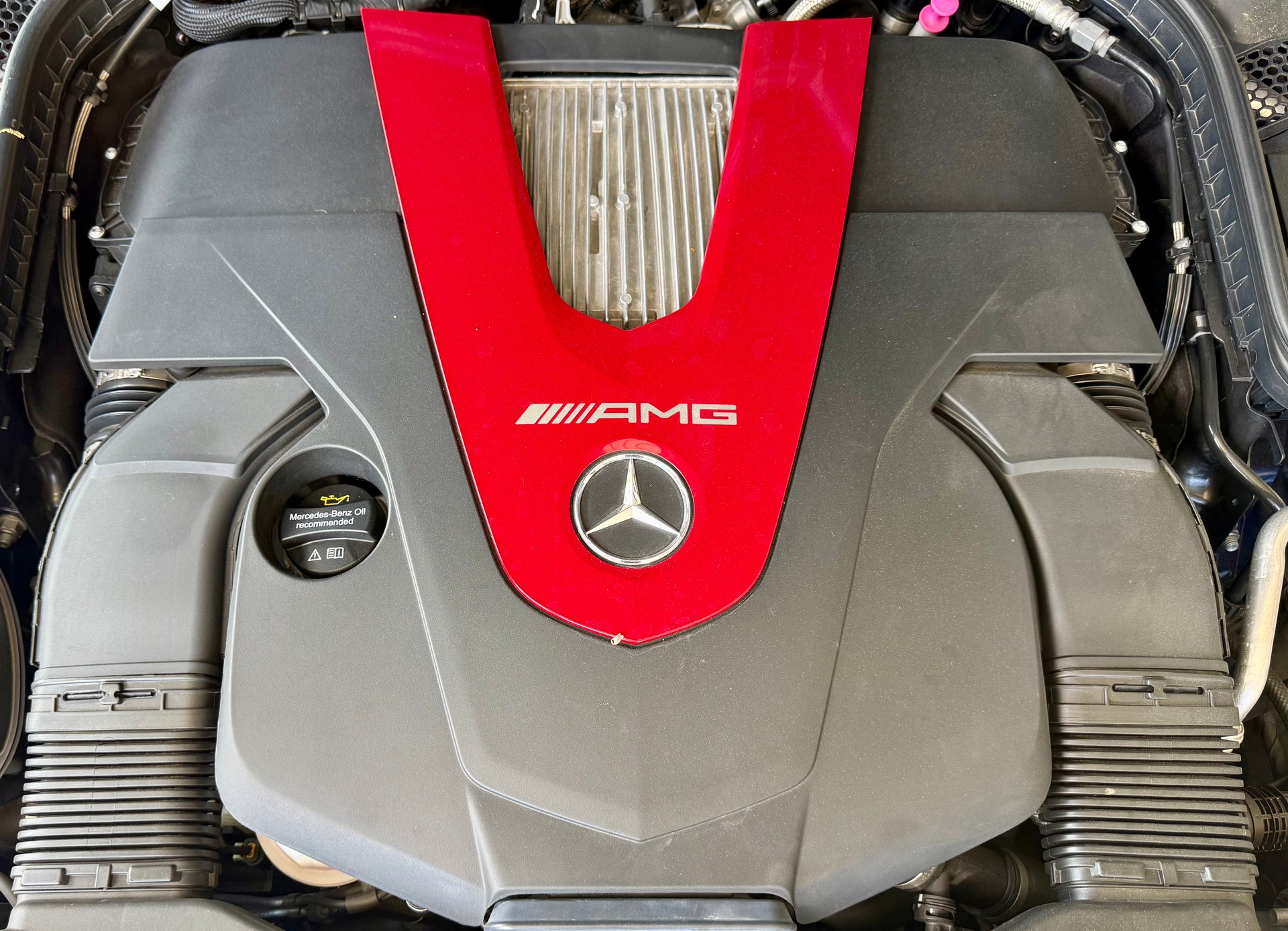 MERCEDES-BENZ C 43 Cabriolet AMG 4Matic 9G-Tronic-image-25