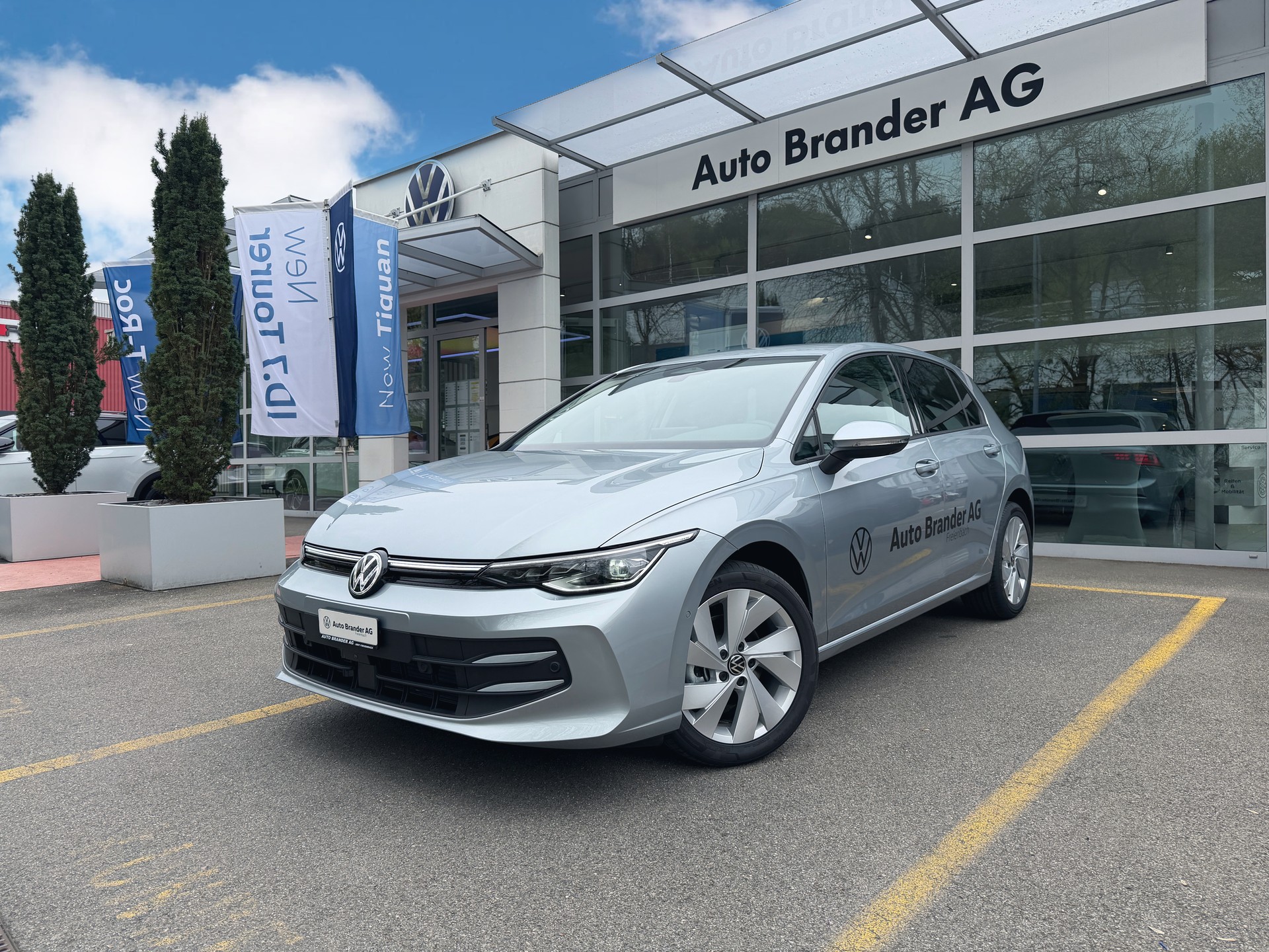VW Golf 1.5 e TSI mHEV United DSG-image-0