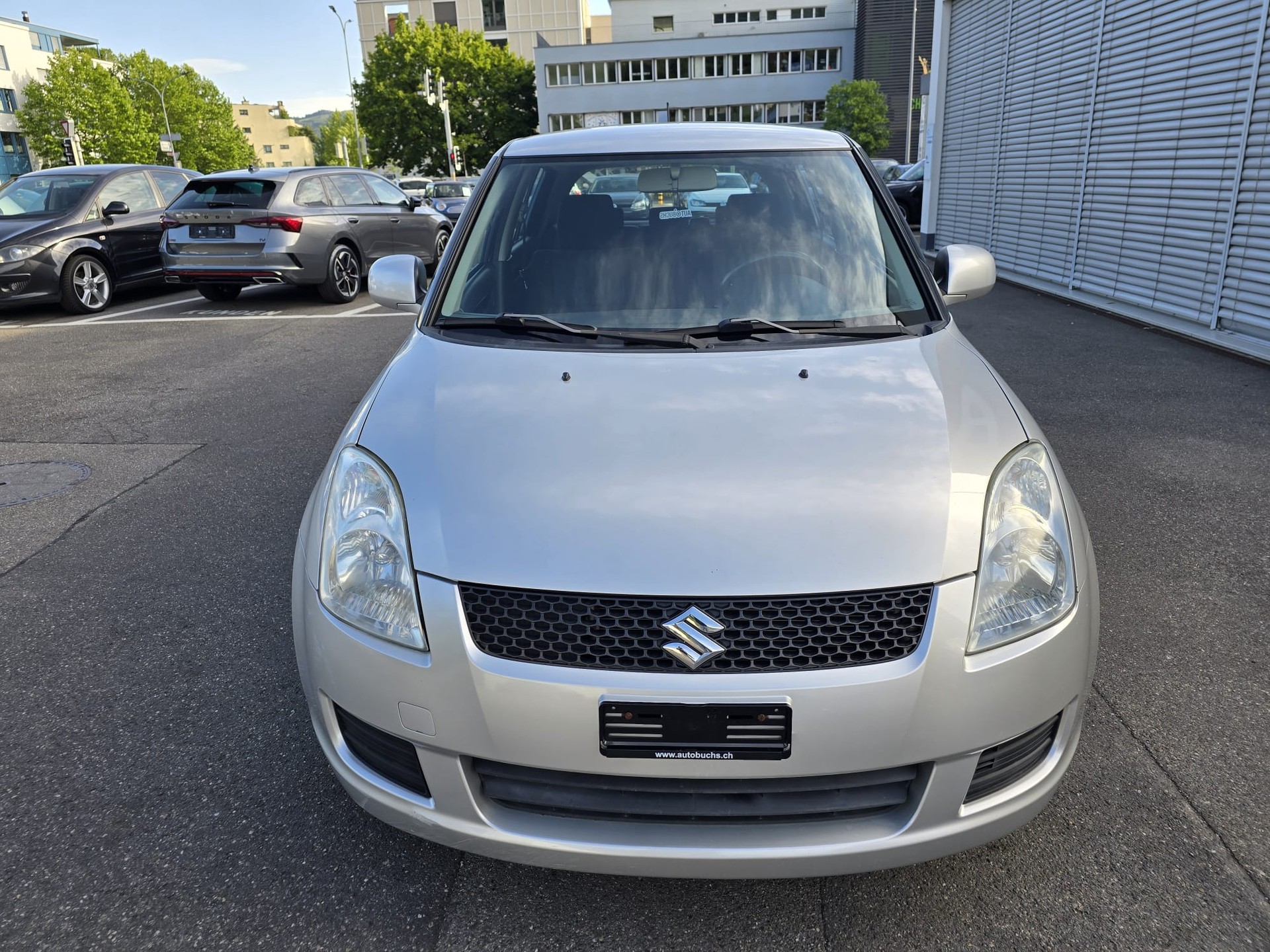 SUZUKI Swift 1.3i 16V GL Top 4x4-image-1