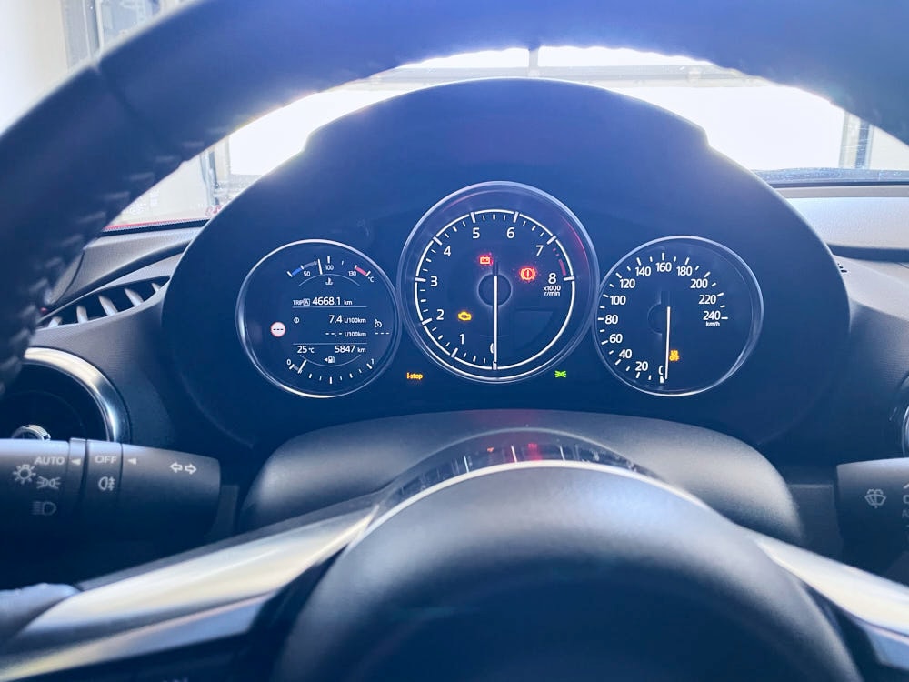 MAZDA 2.0 Exclusive-Line-image-5