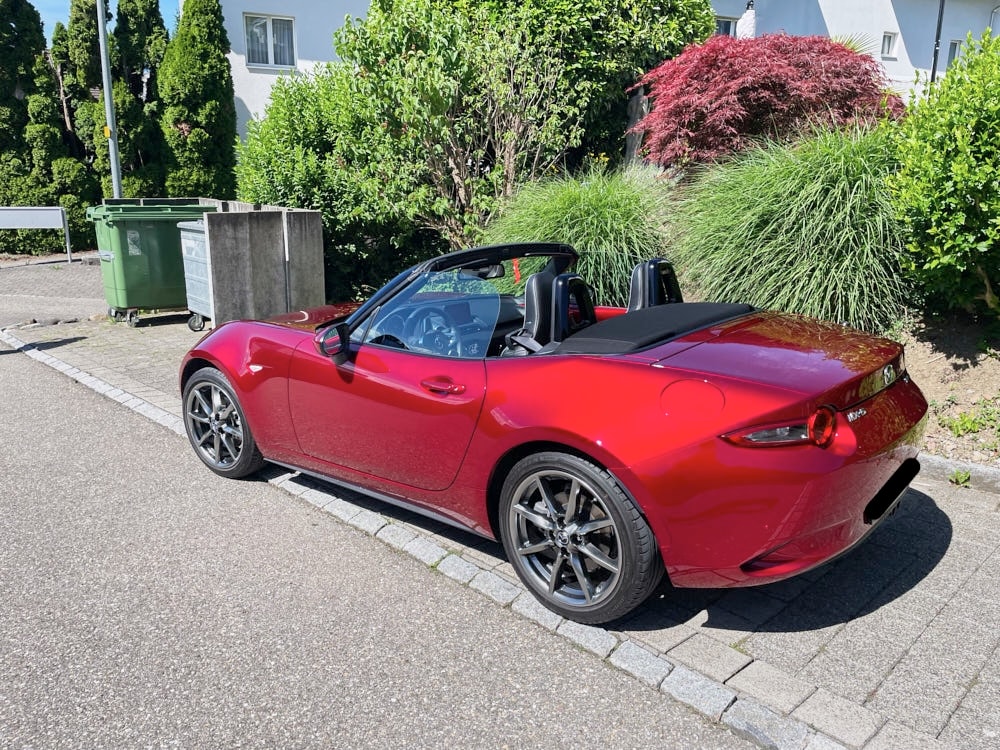 MAZDA 2.0 Exclusive-Line-image-0