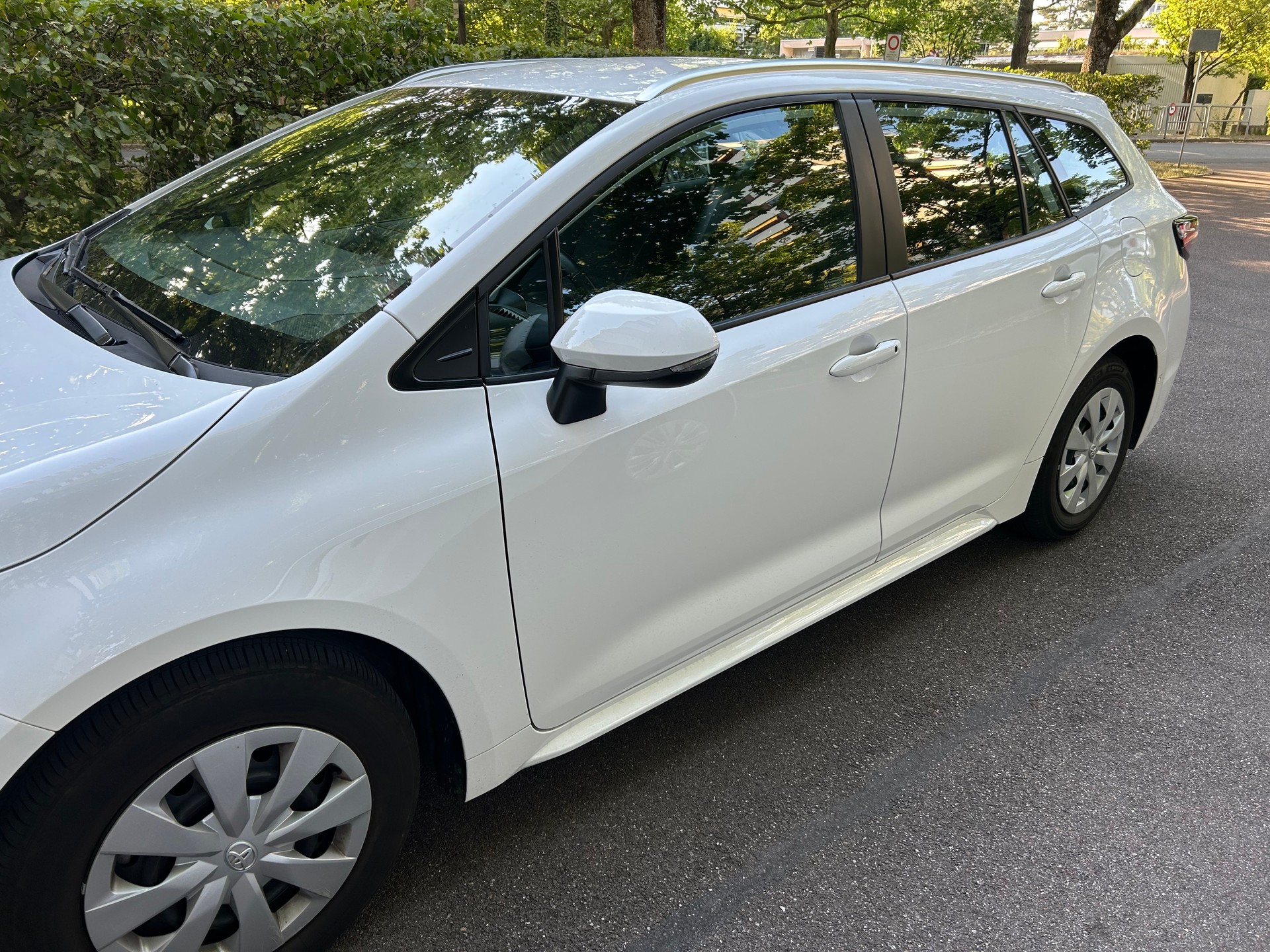 TOYOTA Touring sports 1.8 HSD COMFORT E-CVT-image-2