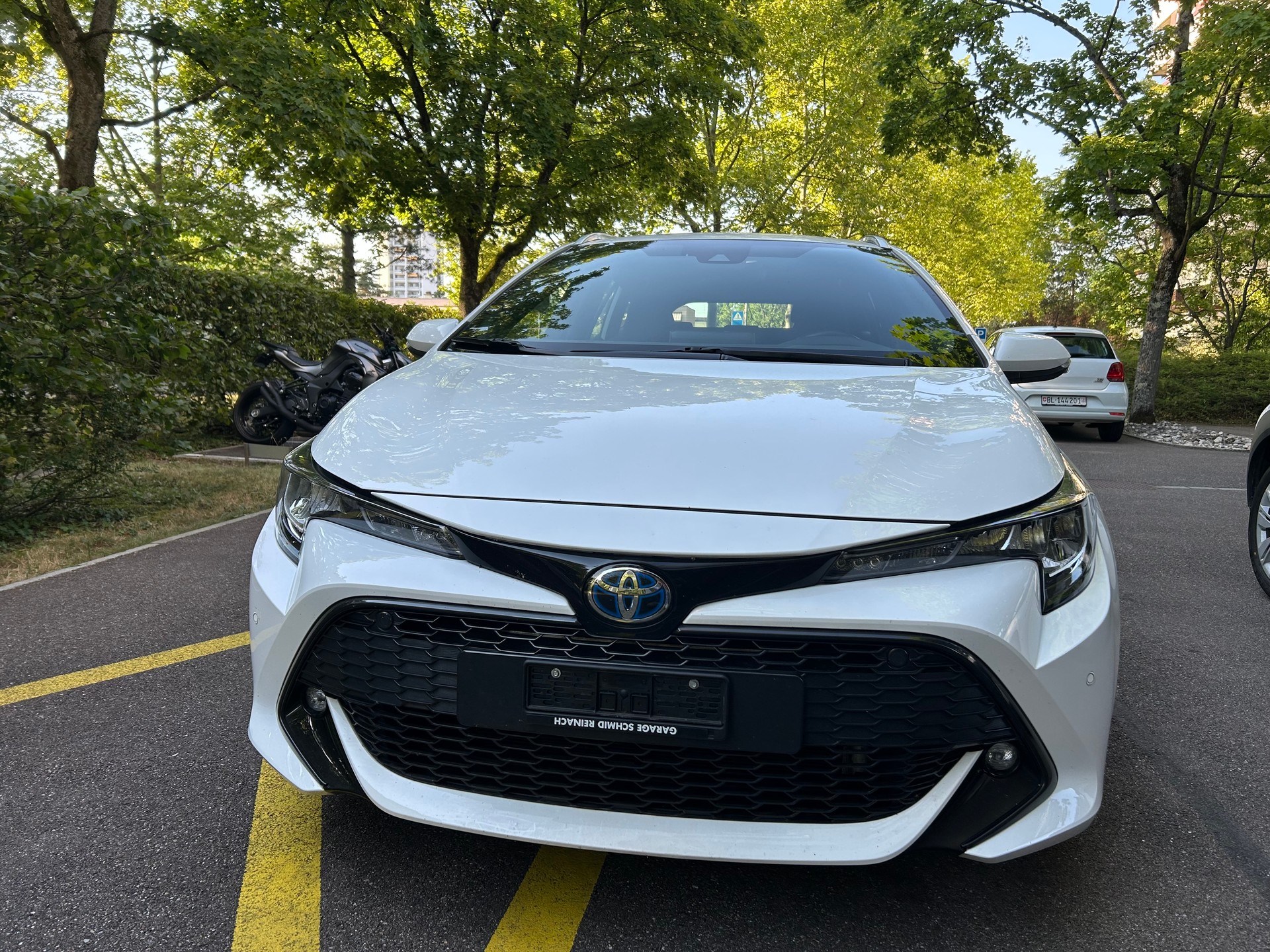 TOYOTA Touring sports 1.8 HSD COMFORT E-CVT-image-1