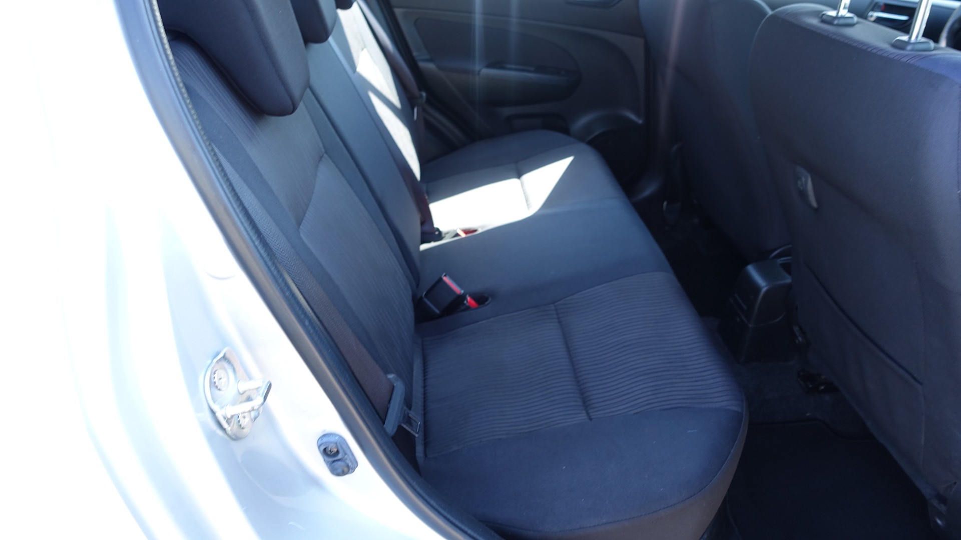 SUZUKI Swift 1.2i 16V GL Piz Sulai 4x4-image-9