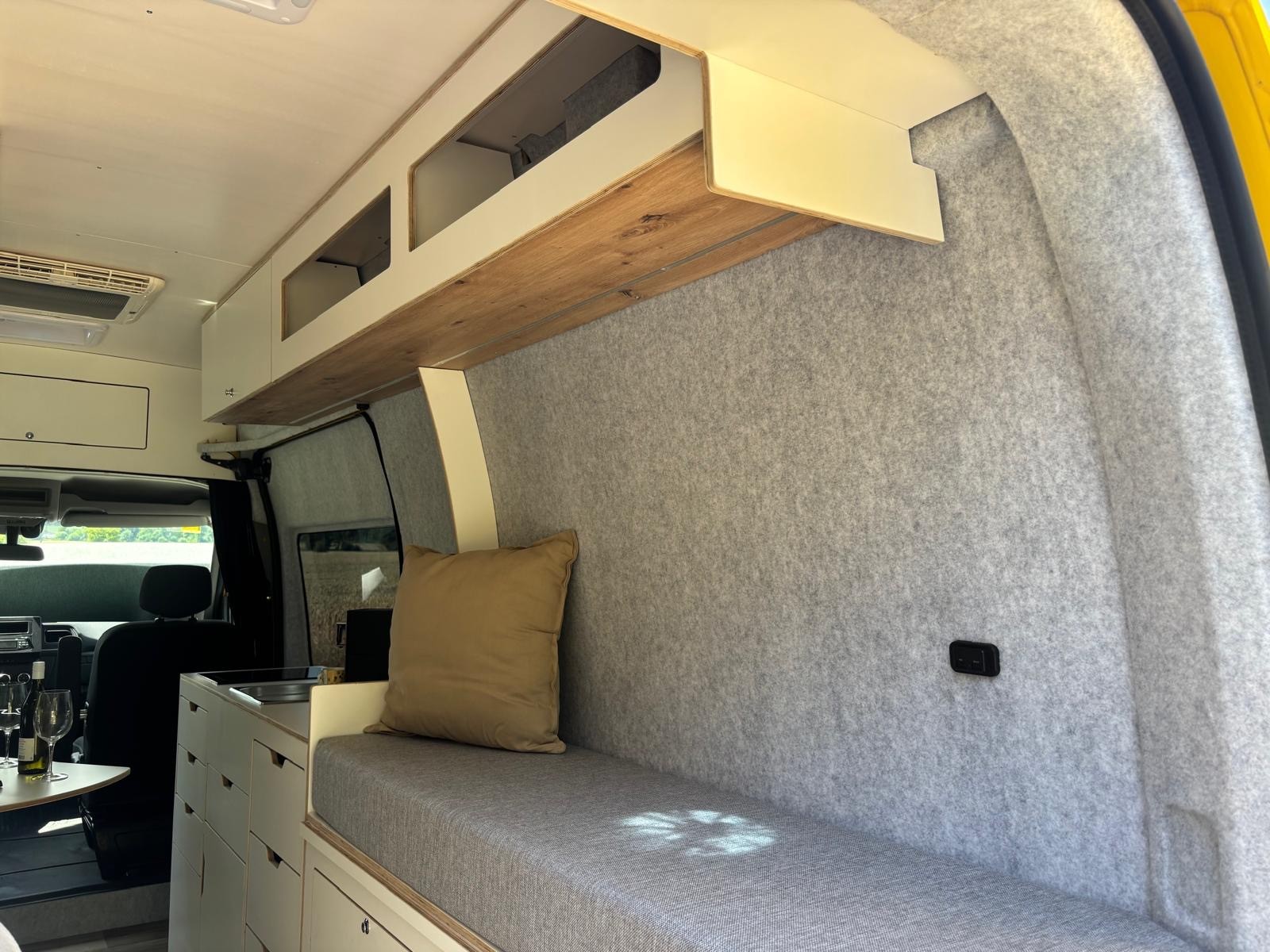 RENAULT Master Saranda Beach-image-13