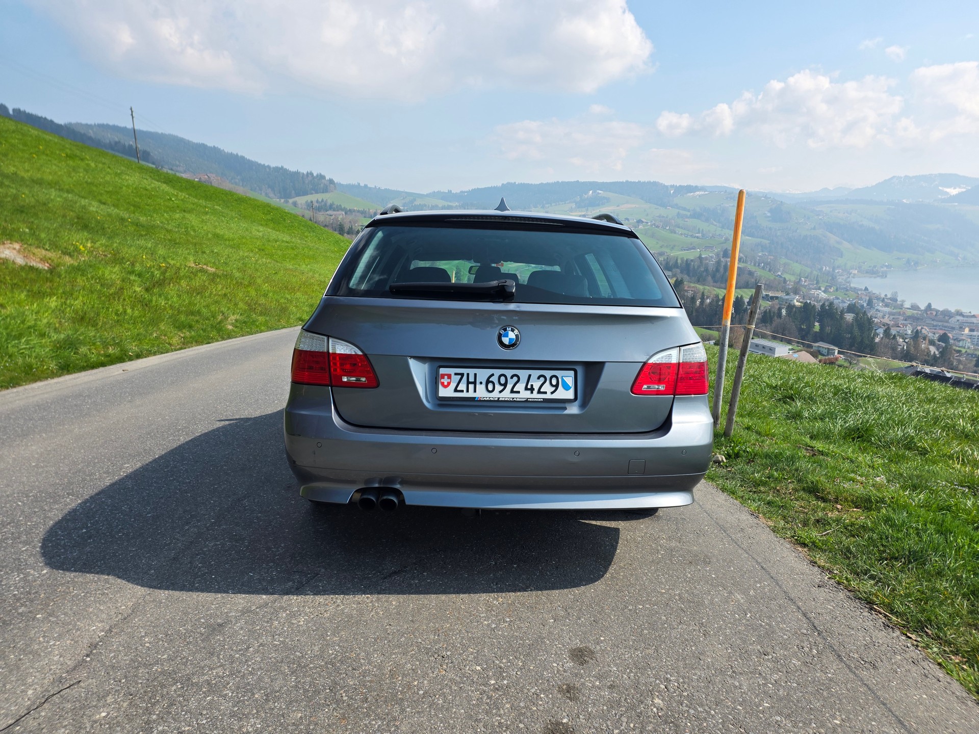 BMW 525i Touring Steptronic-image-1