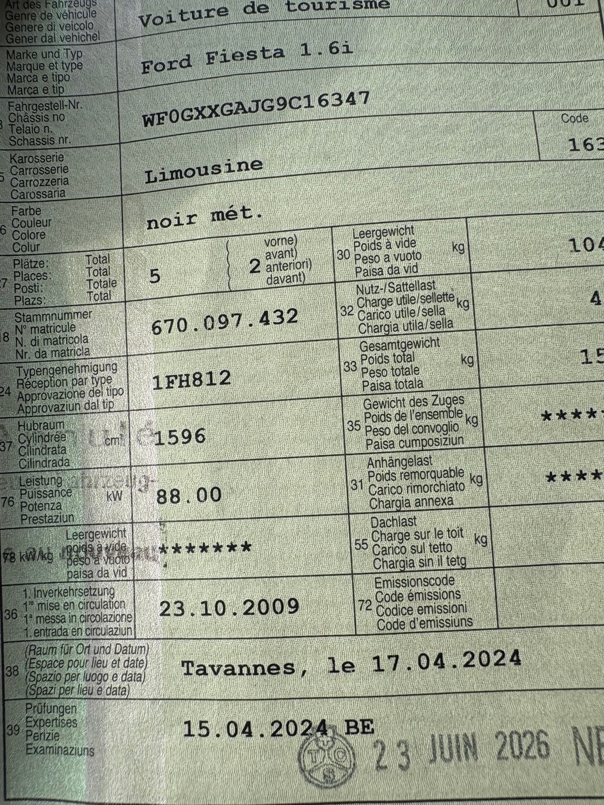 FORD Fiesta 1.6 16V Sport-image-12
