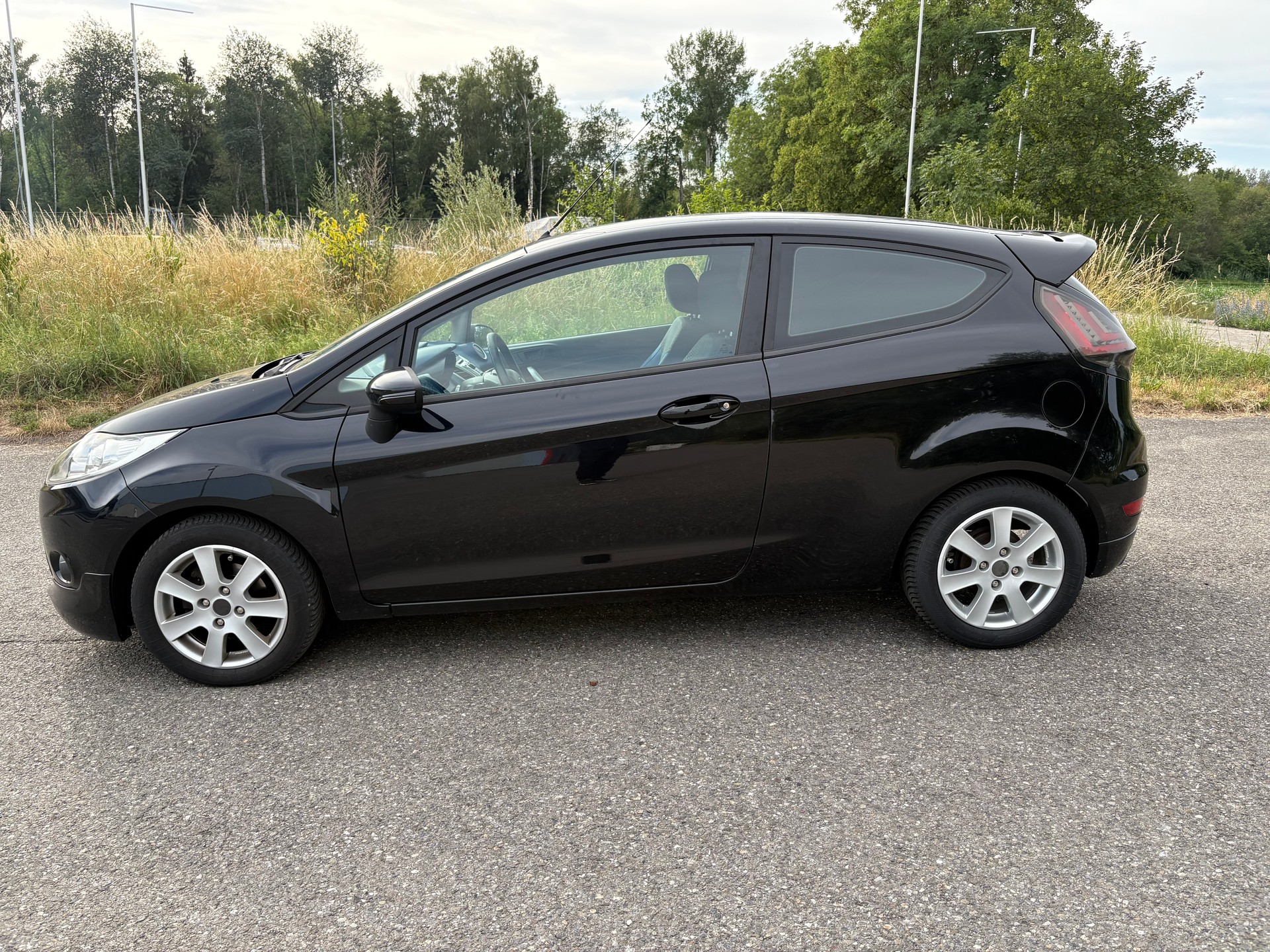 FORD Fiesta 1.6 16V Sport-image-3