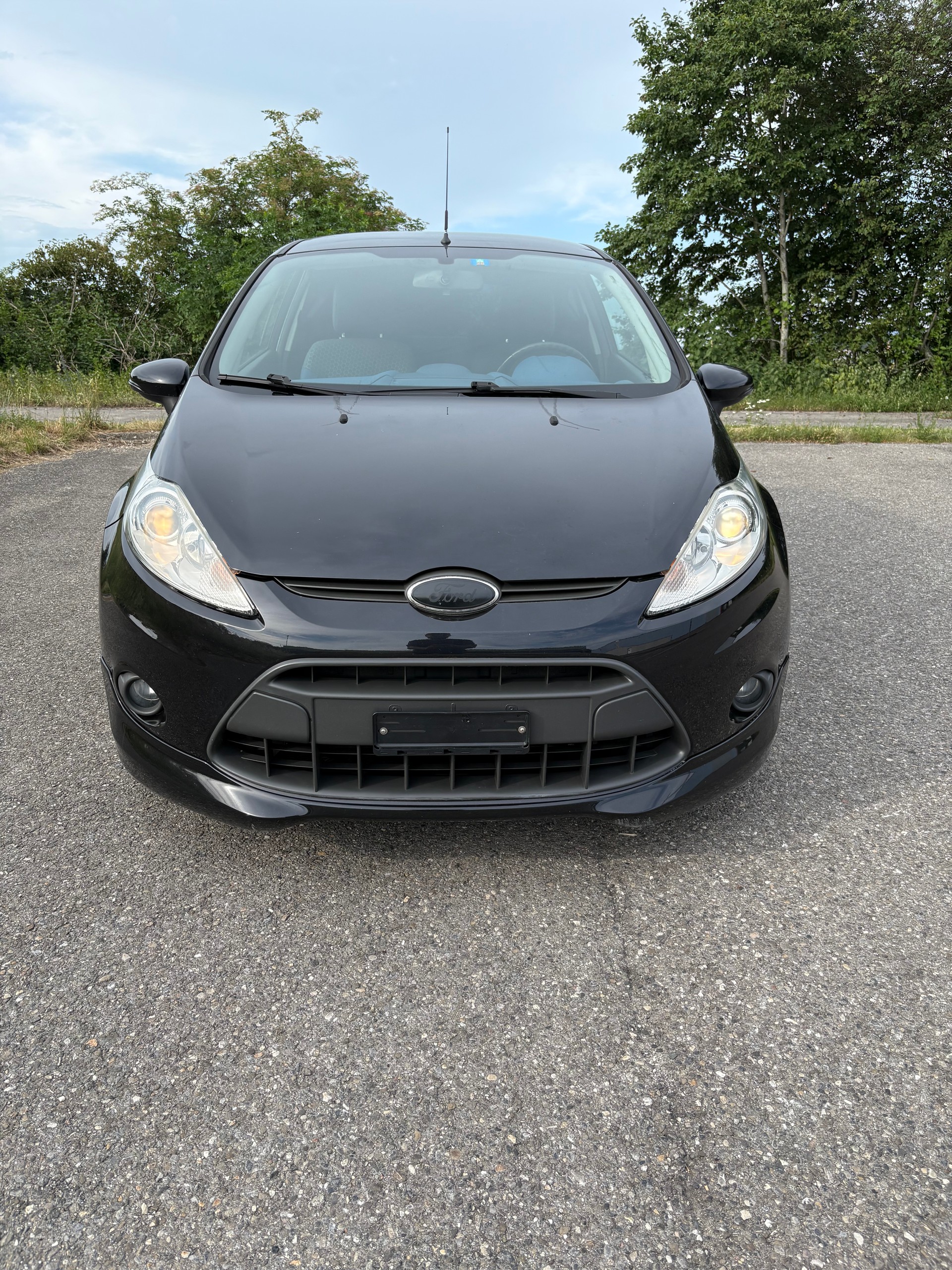 FORD Fiesta 1.6 16V Sport-image-1