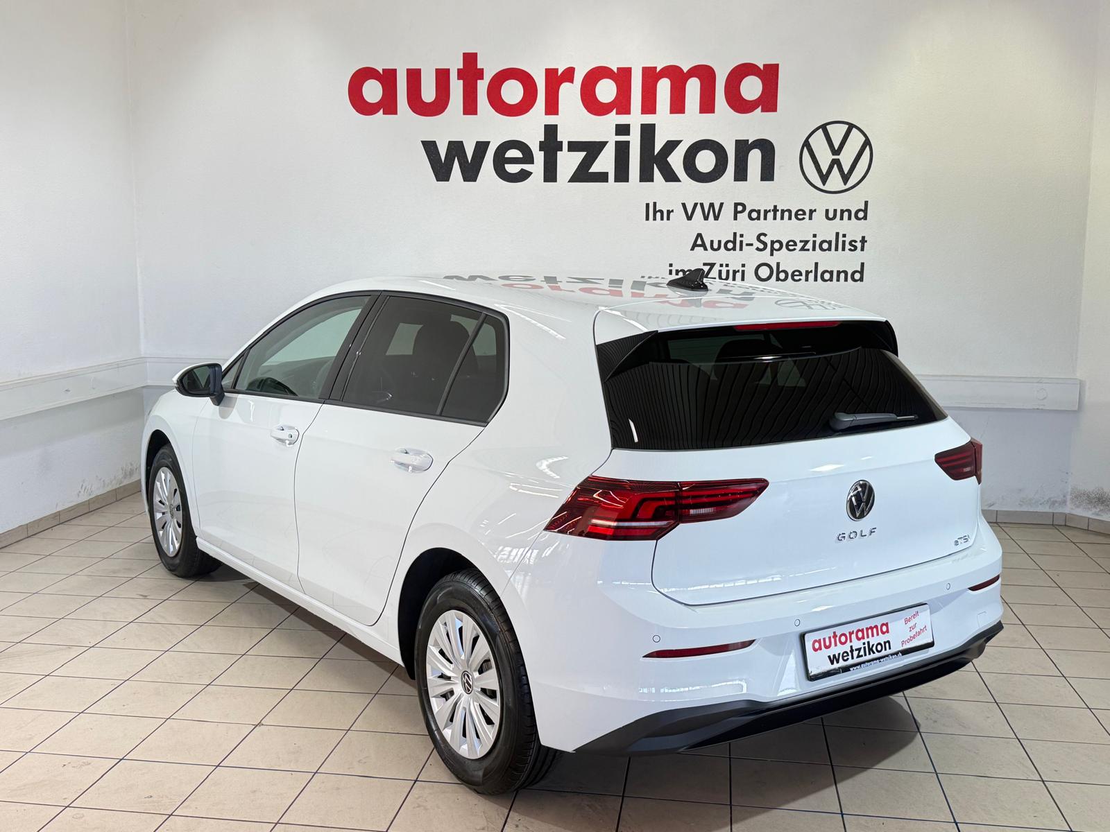 VW Golf 1.5 e TSI mHEV Basis DSG-image-2