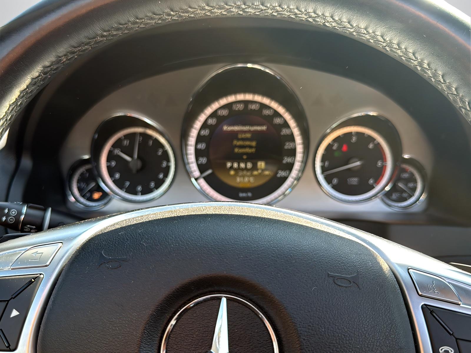 MERCEDES-BENZ E 350 CDI BlueEF Avantgarde Cabriole-image-10
