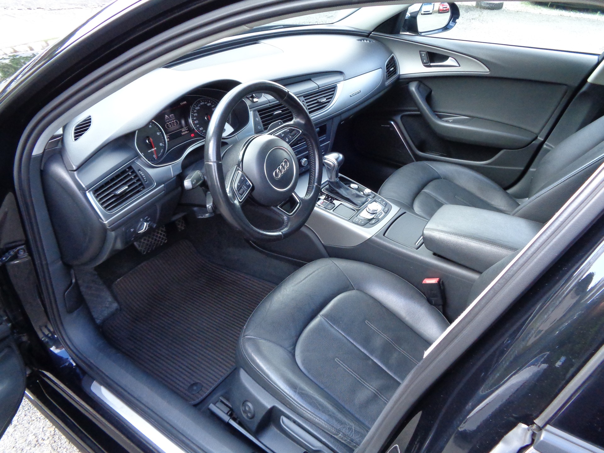 AUDI A6 allroad 3.0 BiTDI V6 quattro tiptronic-image-9